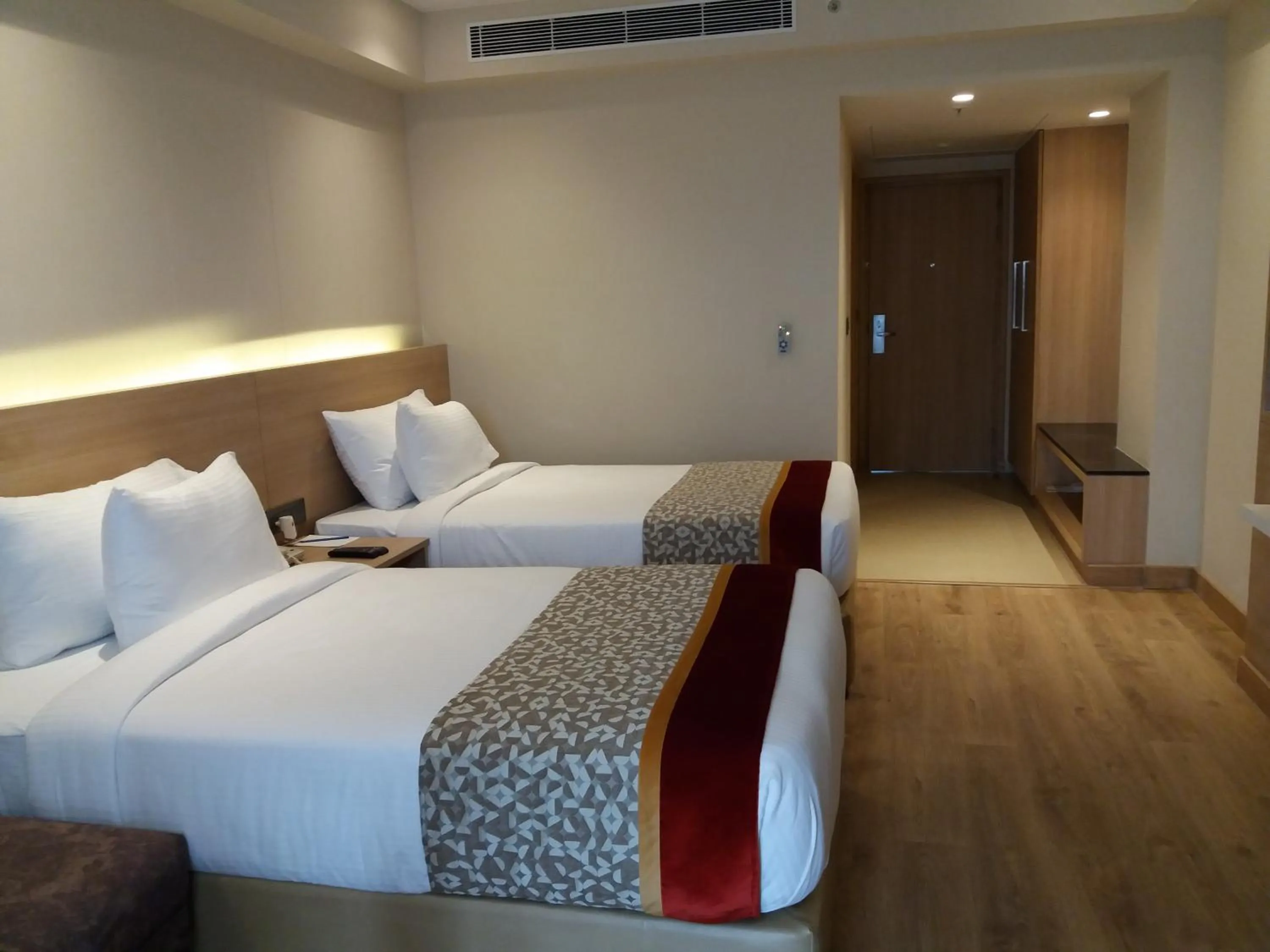 Bedroom in Oaks Bodhgaya