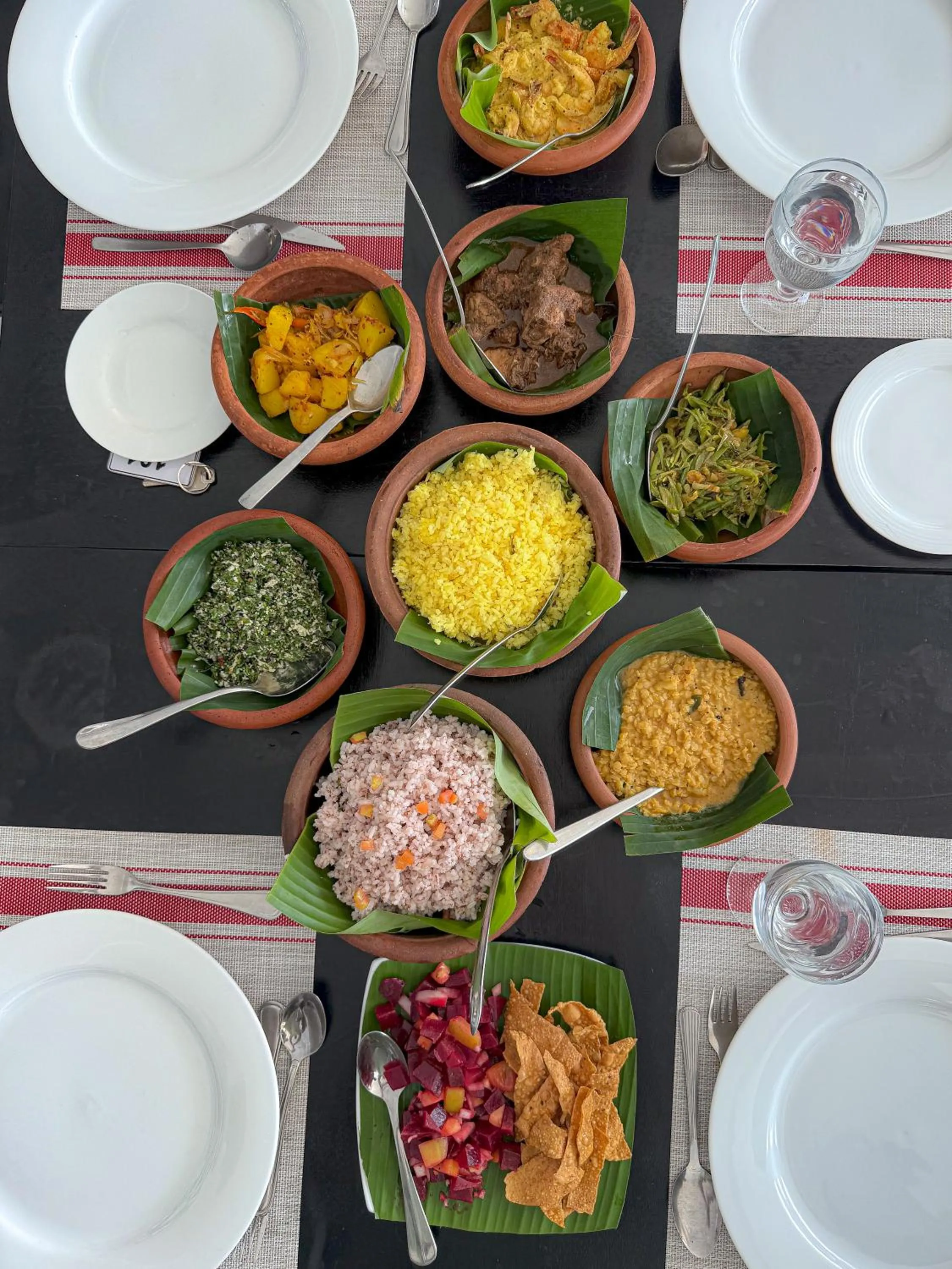 Food and drinks in Serendib Beach Hotel