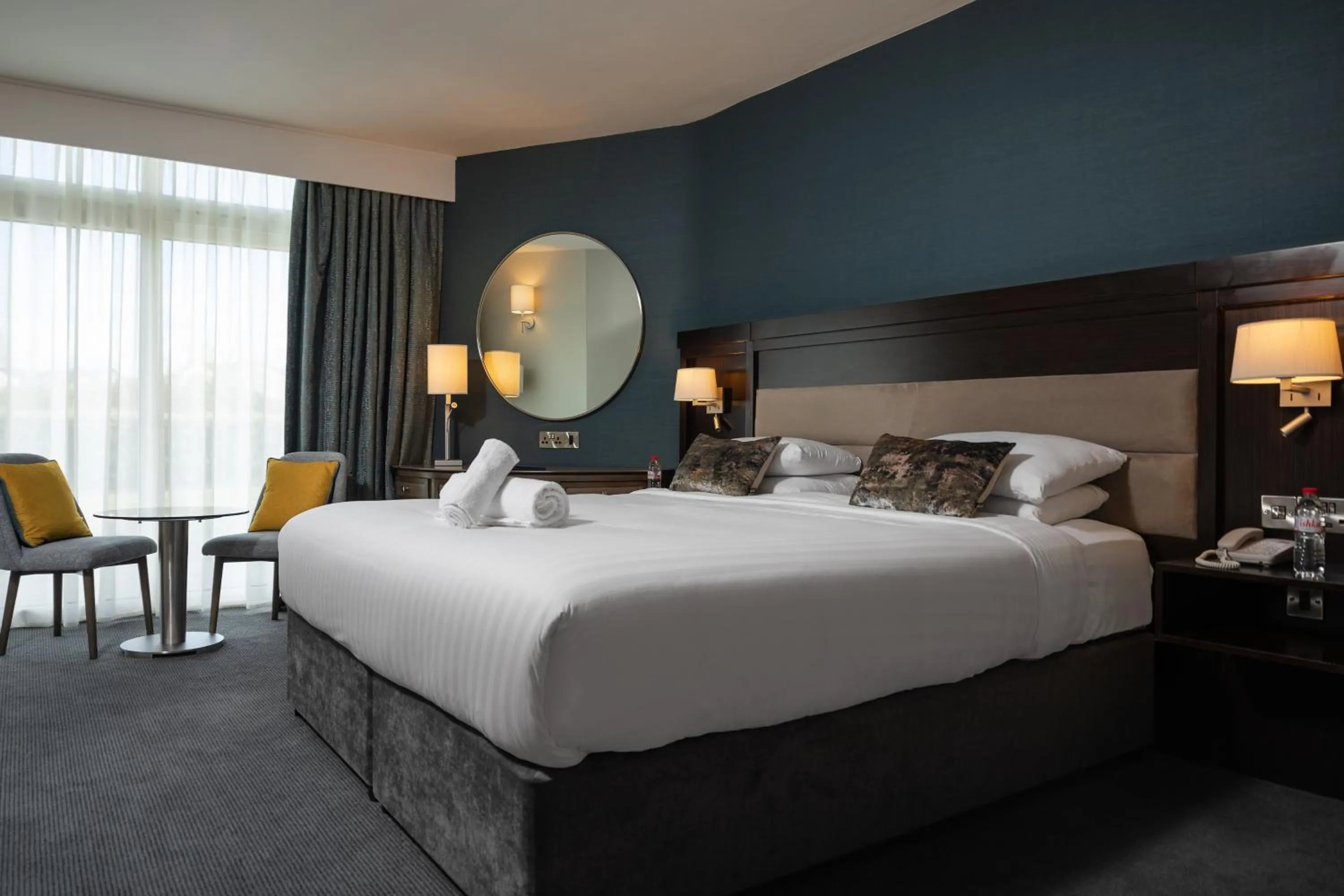 Bedroom, Bed in Connemara Coast Hotel