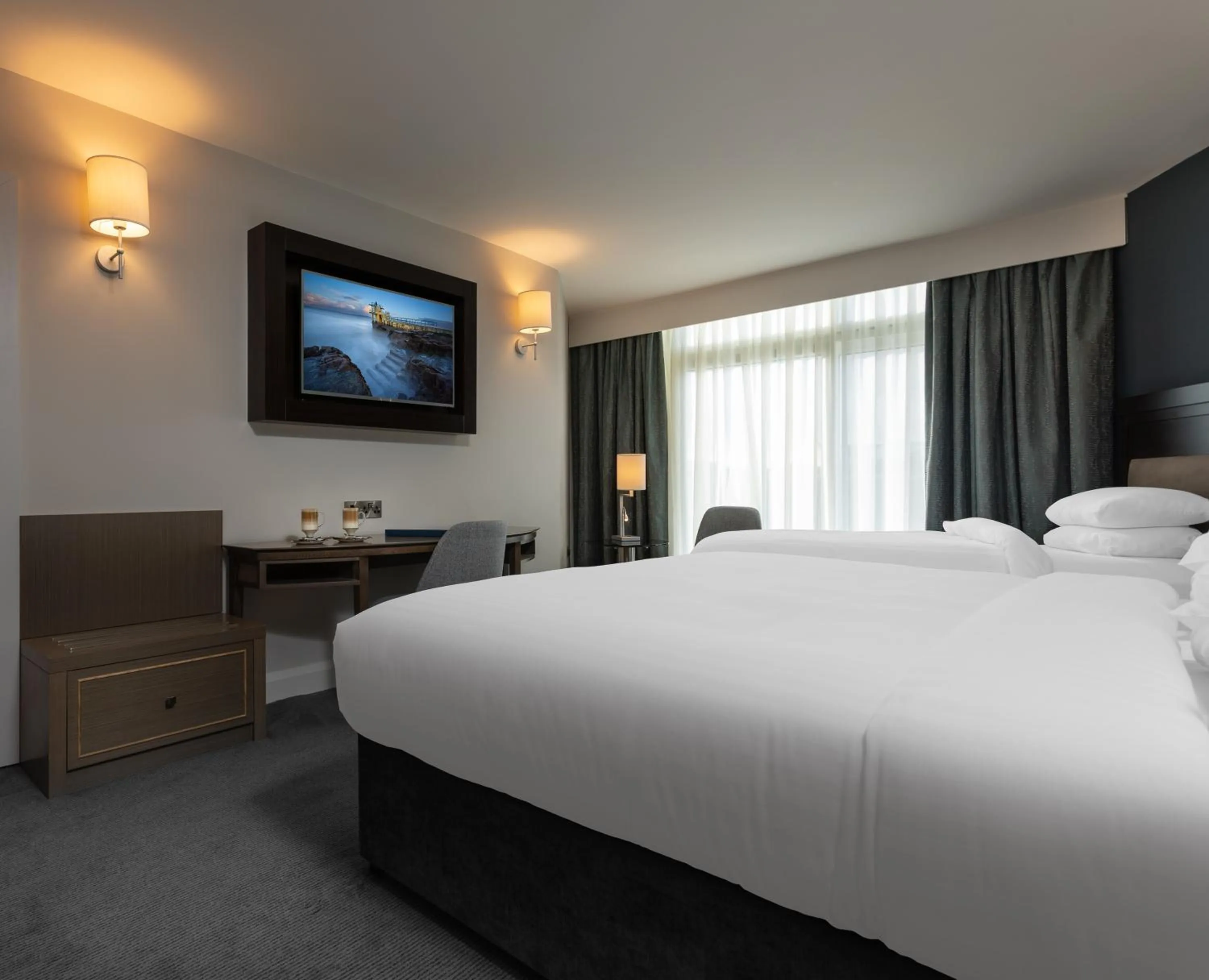 Bedroom, Bed in Connemara Coast Hotel