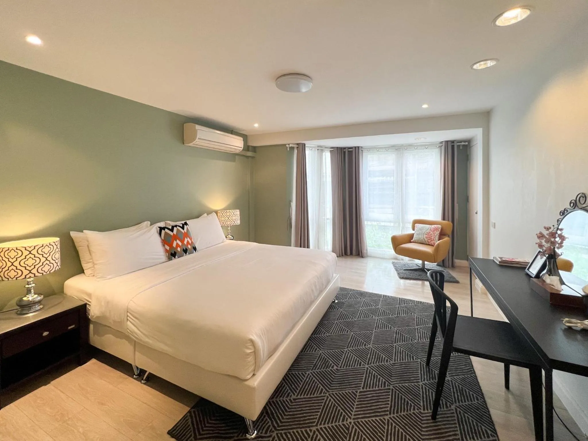 Bed in Neveu Premier Residence : Ratchada