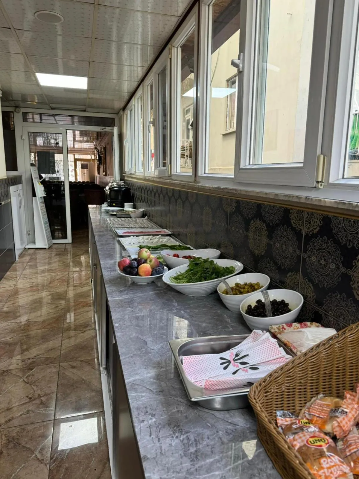 Restaurant/places to eat in Exporoyal Hotel