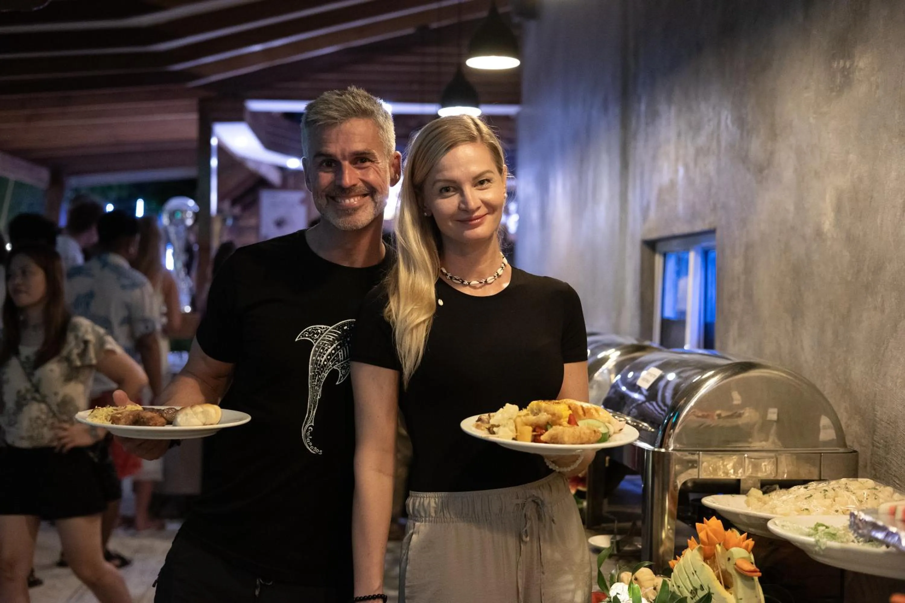 Buffet breakfast in Shallow Lagoon Rasdhoo