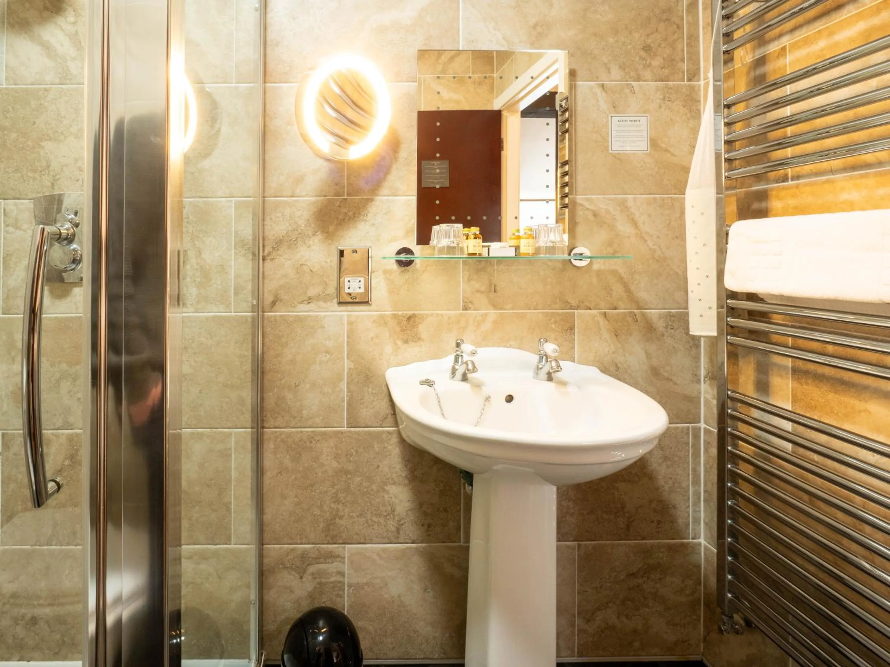 Bathroom in The Black Boy Inn