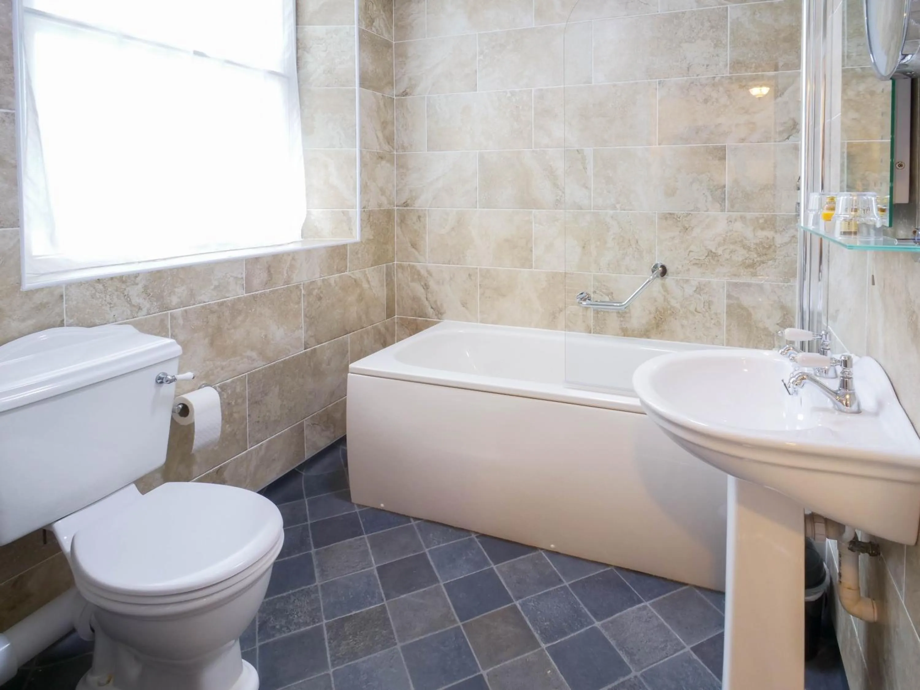 Bathroom in The Black Boy Inn