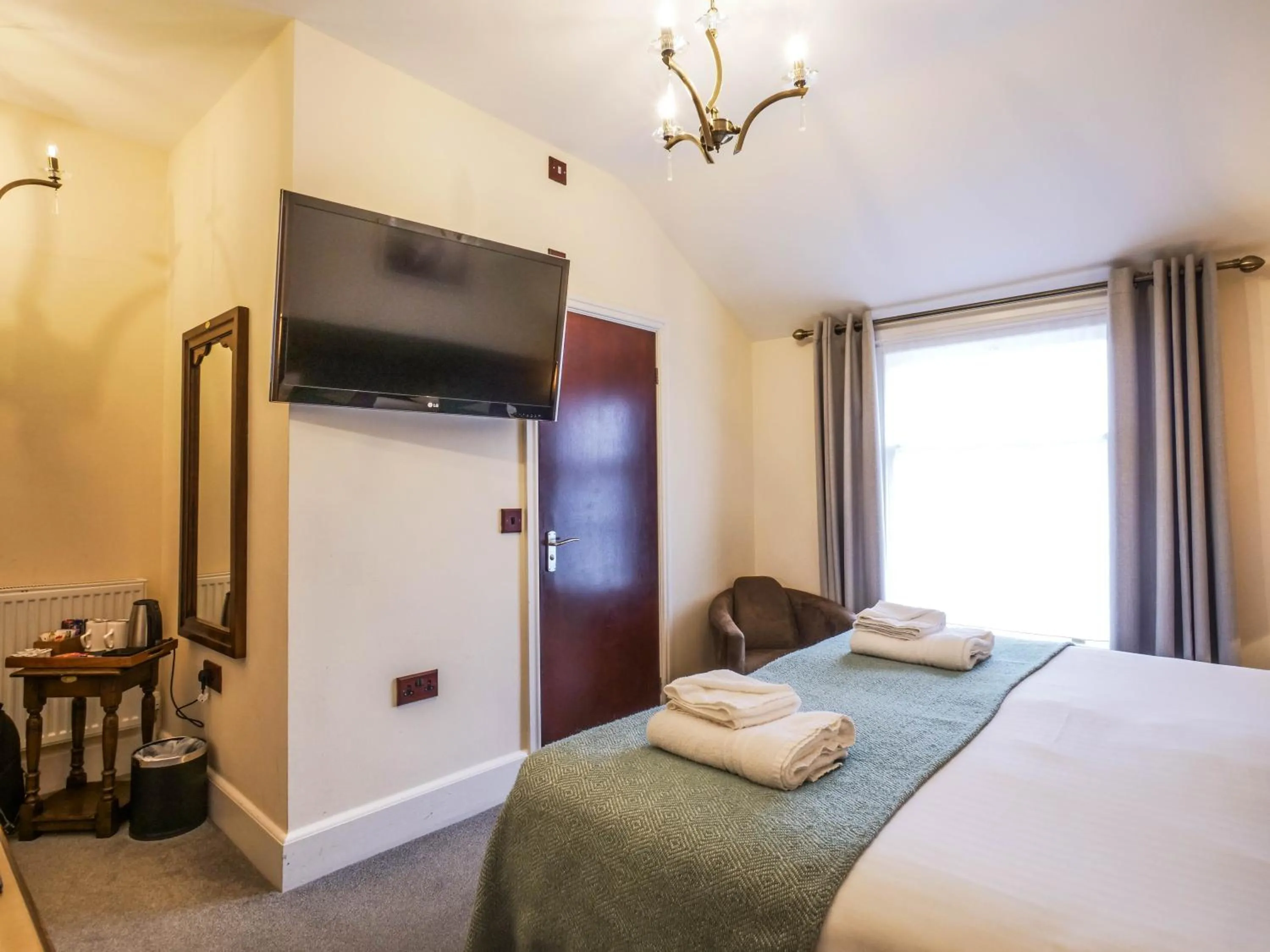 Bed in The Black Boy Inn