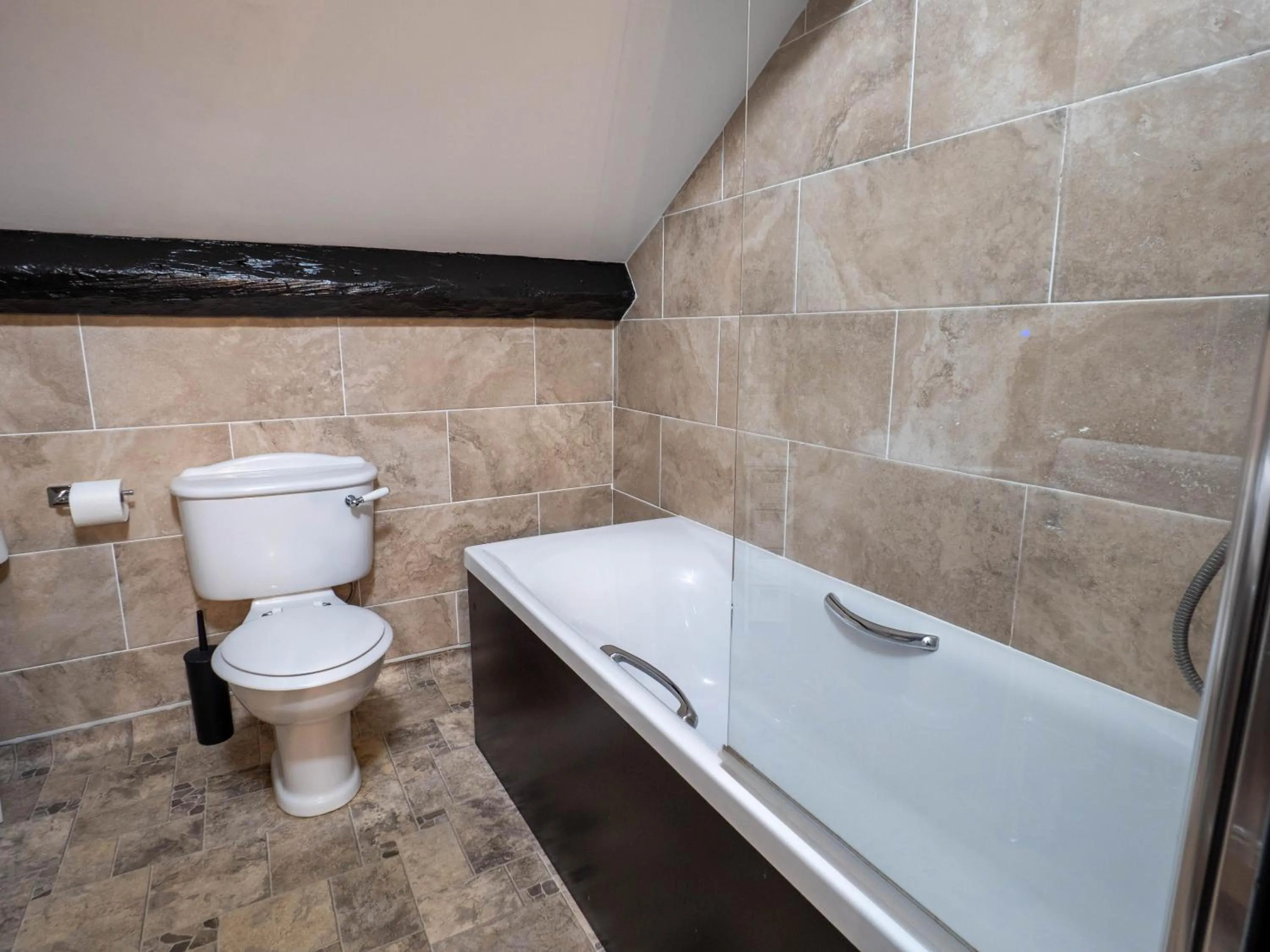 Bathroom in The Black Boy Inn