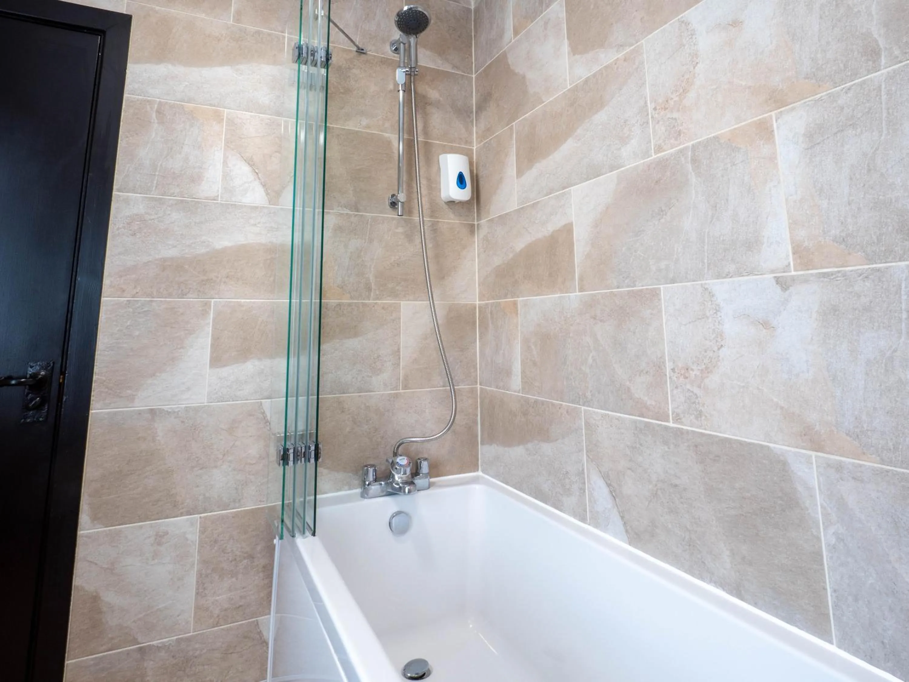 Bathroom in The Black Boy Inn