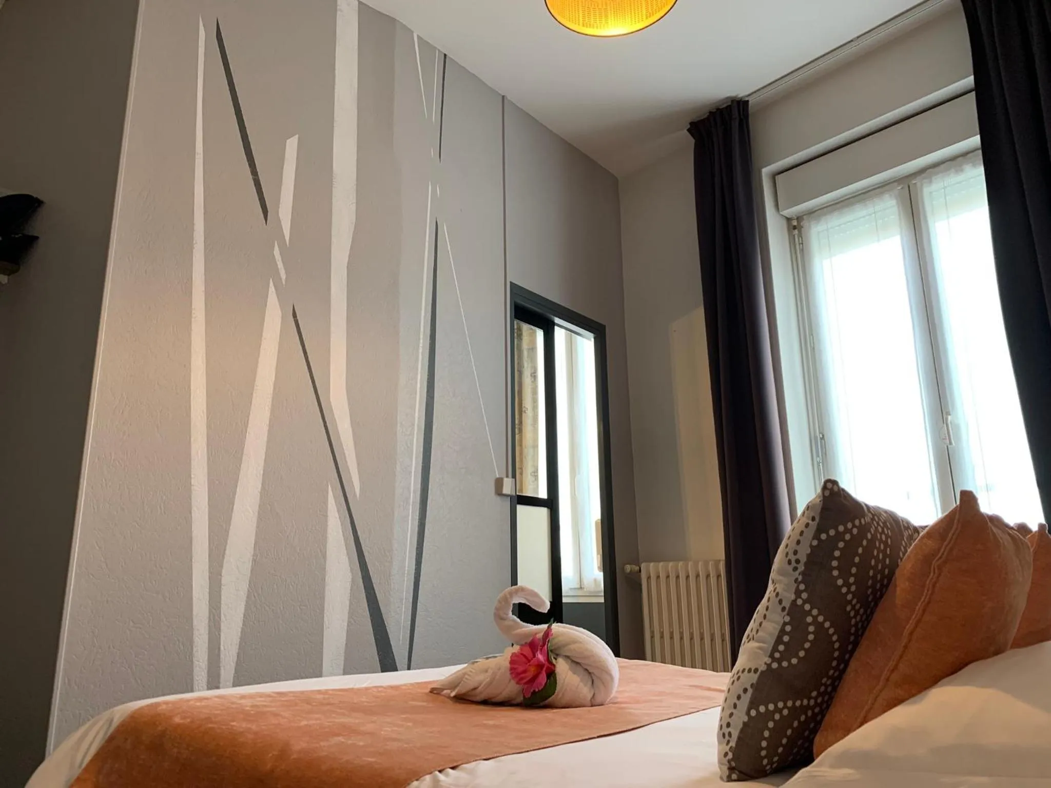 Bed in Cit' Hotel de France