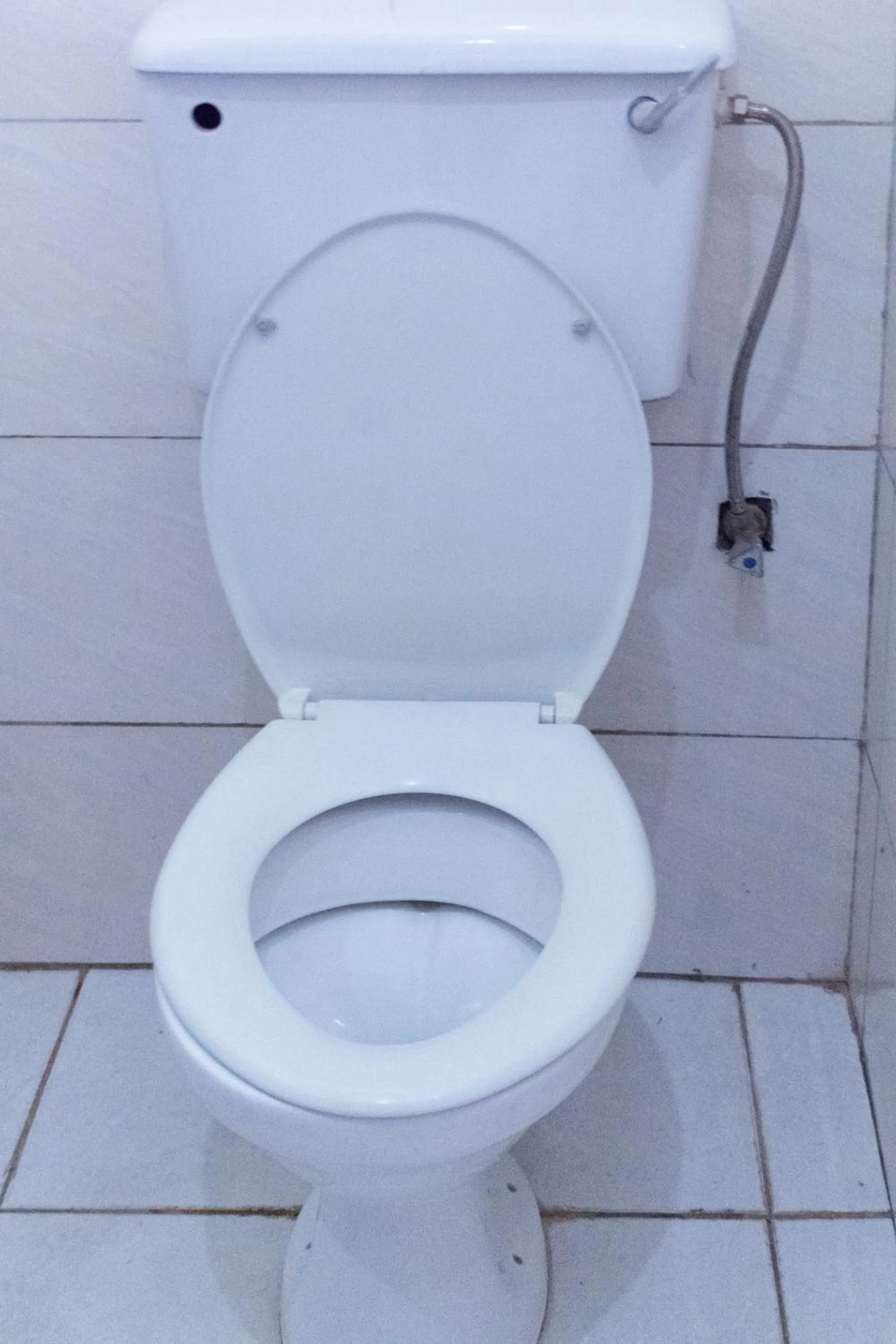 Toilet in Etana Motel Kampala