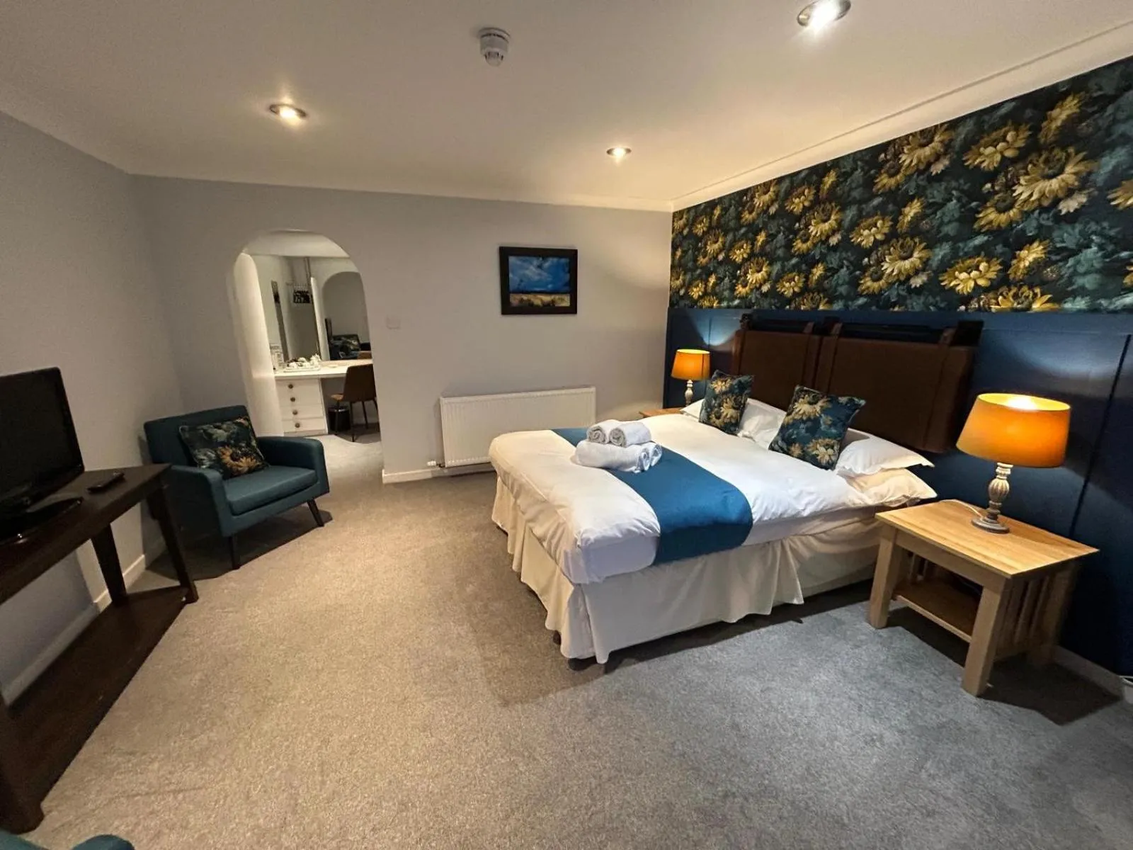 Bed in Annandale Arms Hotel