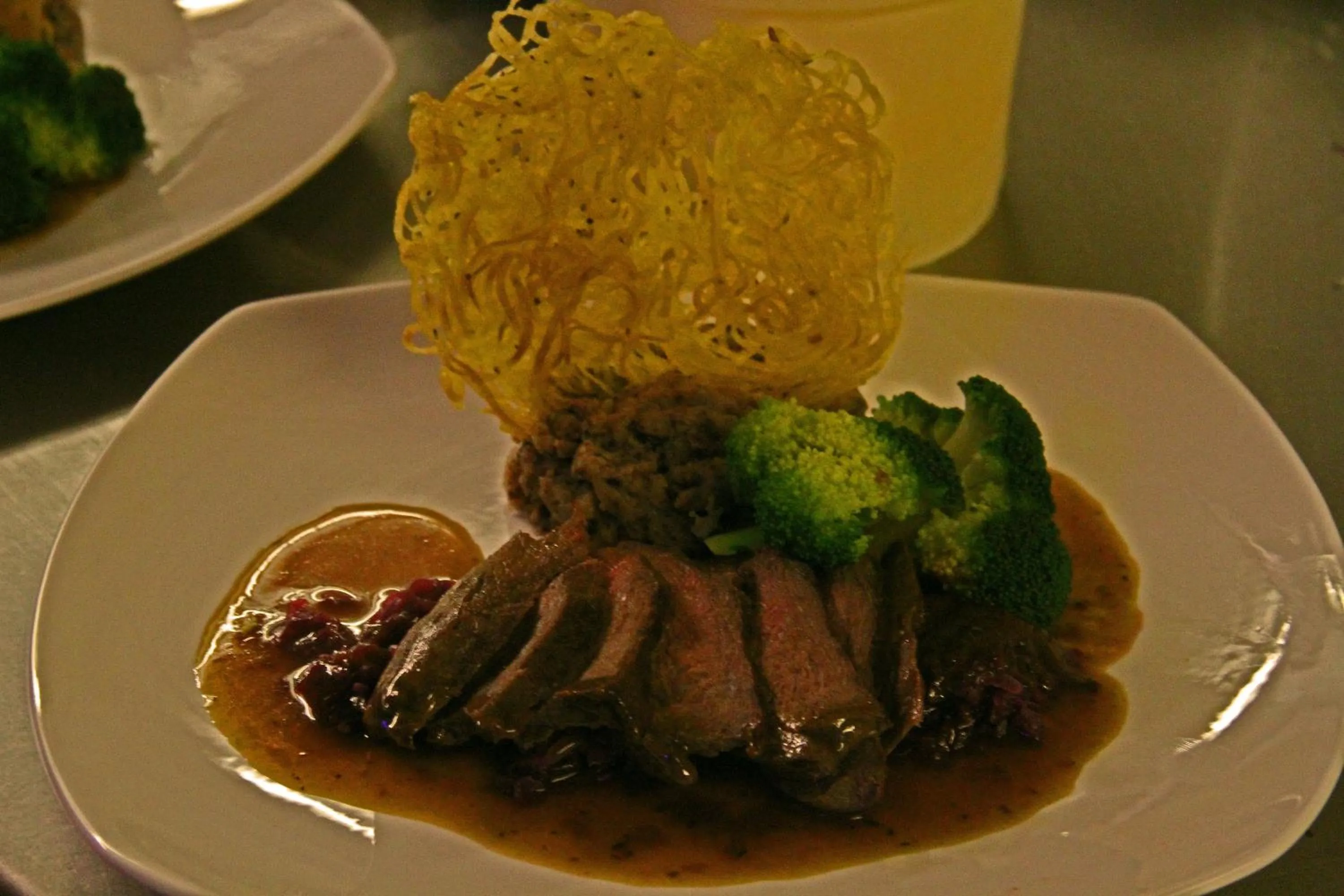 Restaurant/places to eat in Annandale Arms Hotel