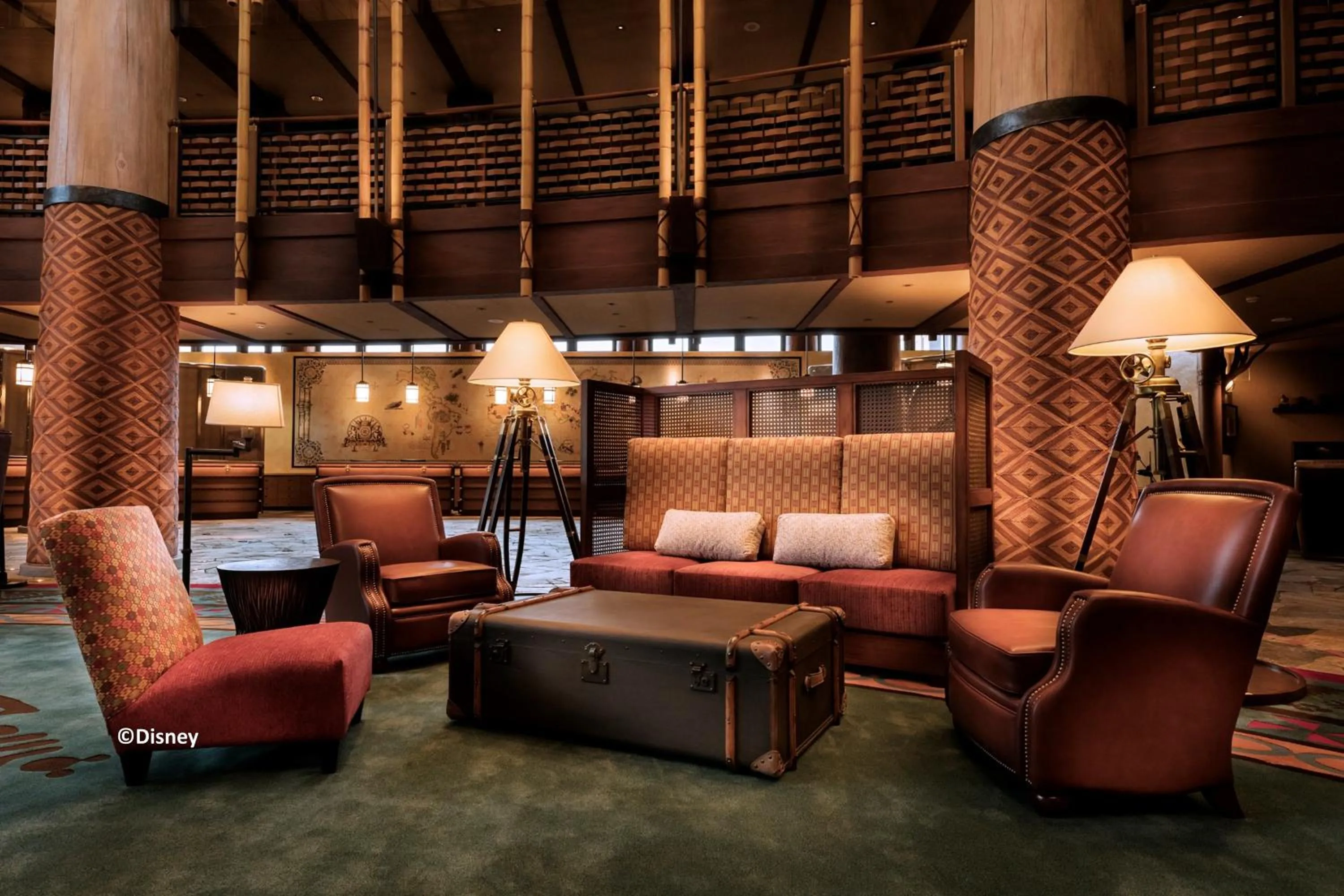 Communal lounge/ TV room in Disney Explorers Lodge