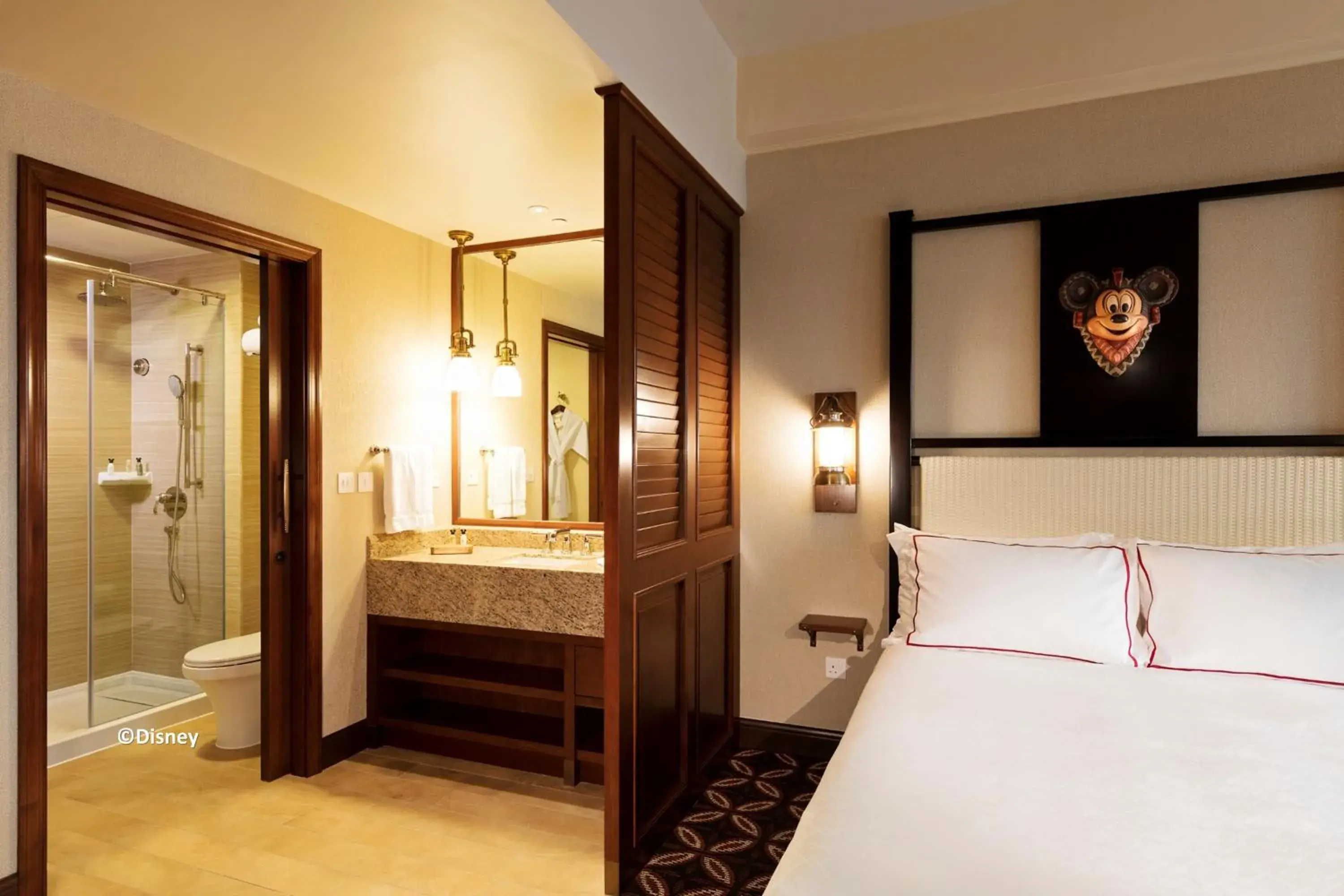 Standard Double Room in Disney Explorers Lodge Standard Double Room in Disney Explorers Lodge