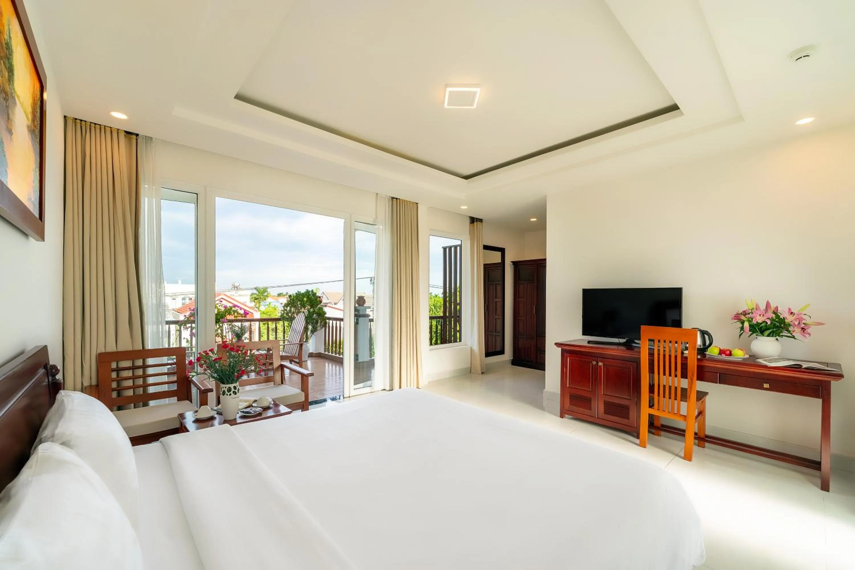 Bed in Hoi An Palmy Villa