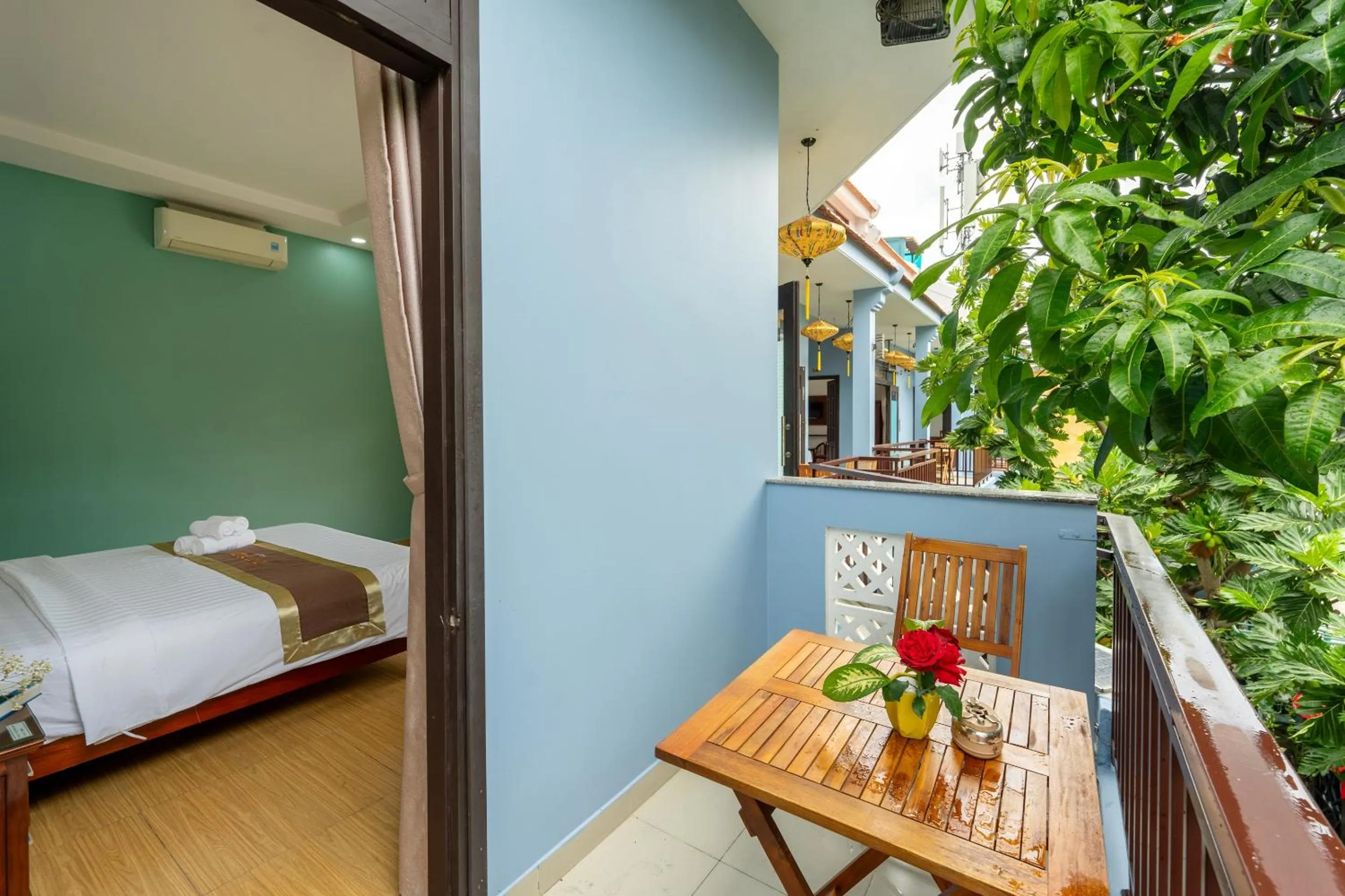 View (from property/room), Bed in Smart Garden Homestay