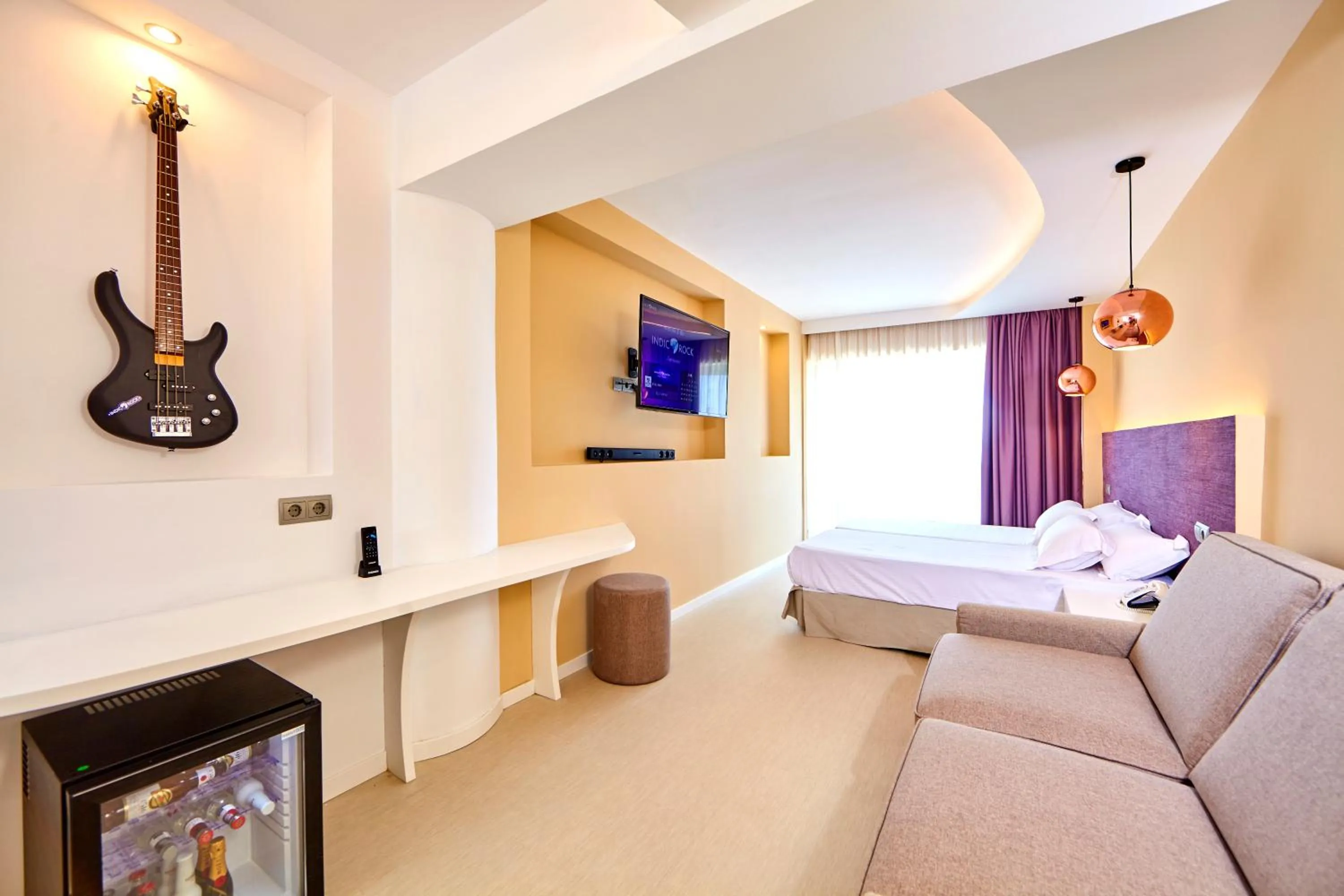 Photo of the whole room in Indico Rock Hotel Mallorca - Adults Only