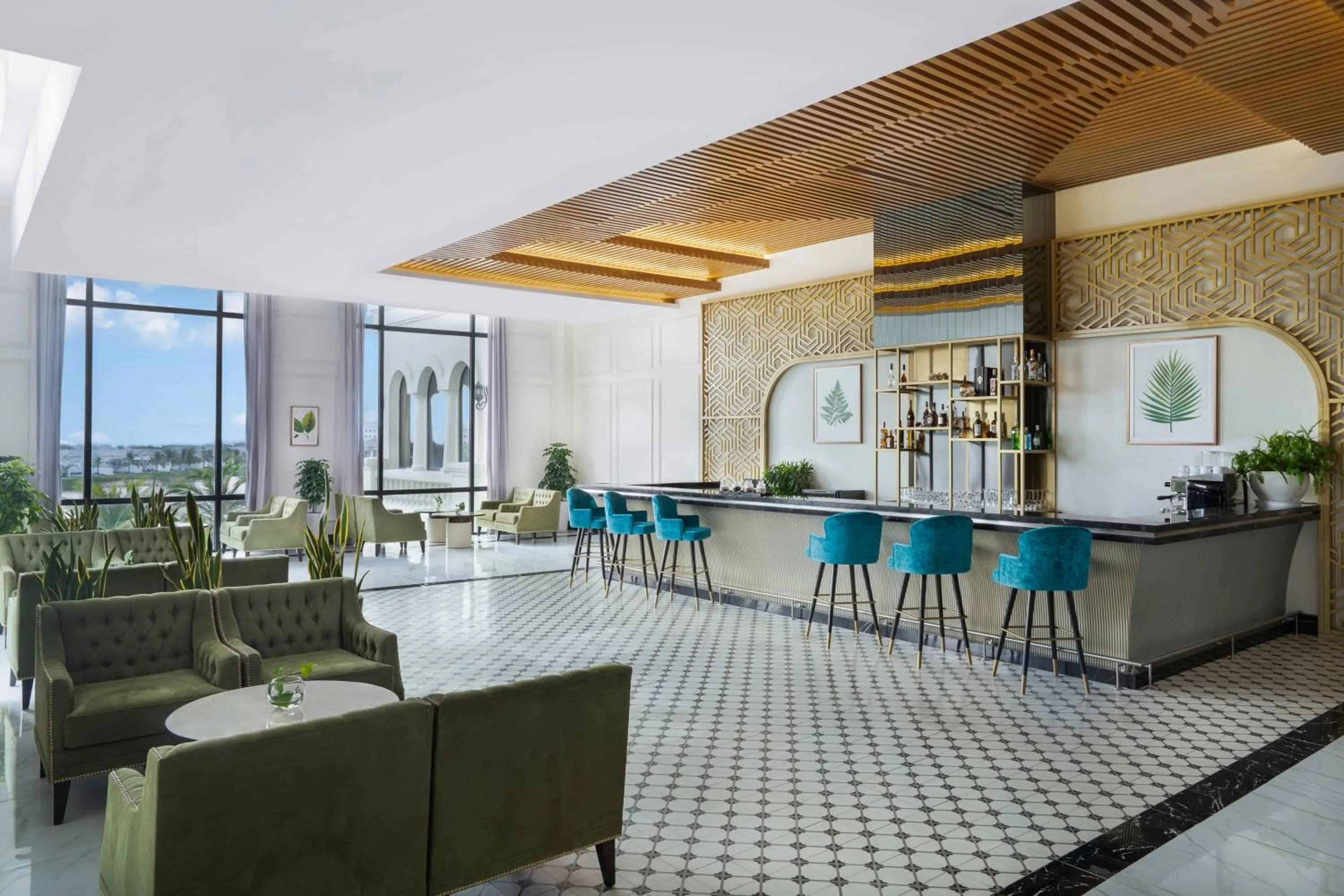 Lounge or bar in Melia Vinpearl Phu Quoc