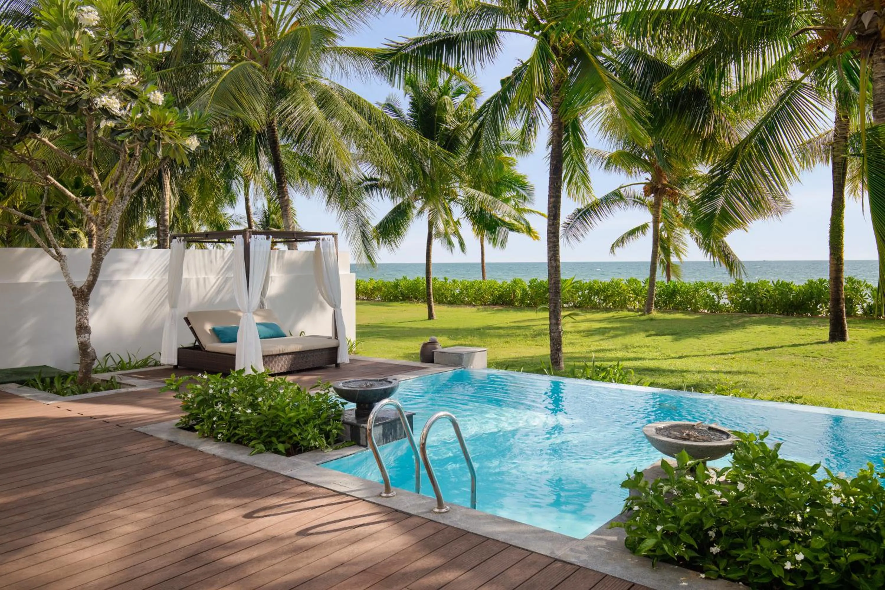 Pool view in Melia Vinpearl Phu Quoc