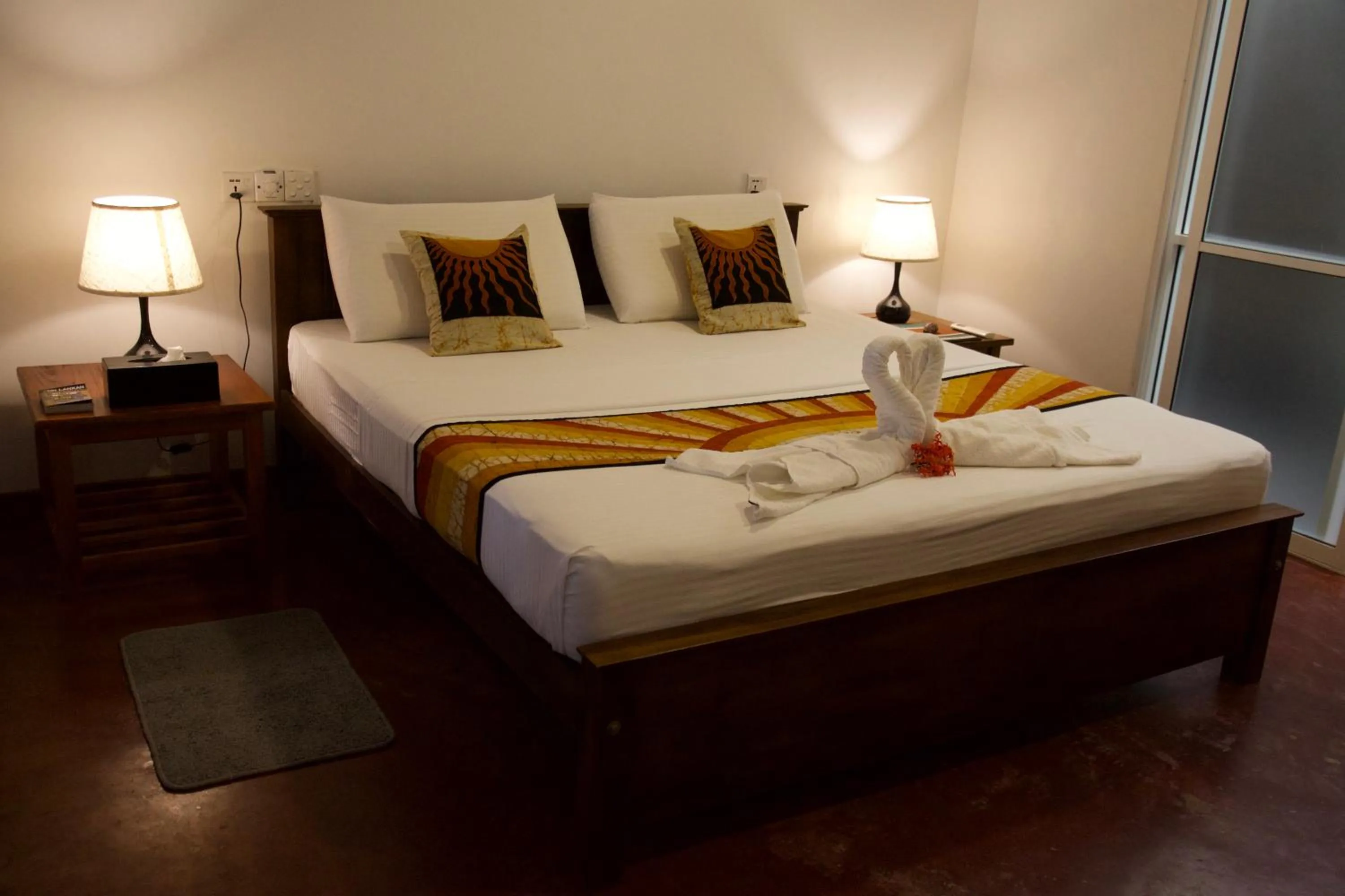 Bed in Glamour Mirissa