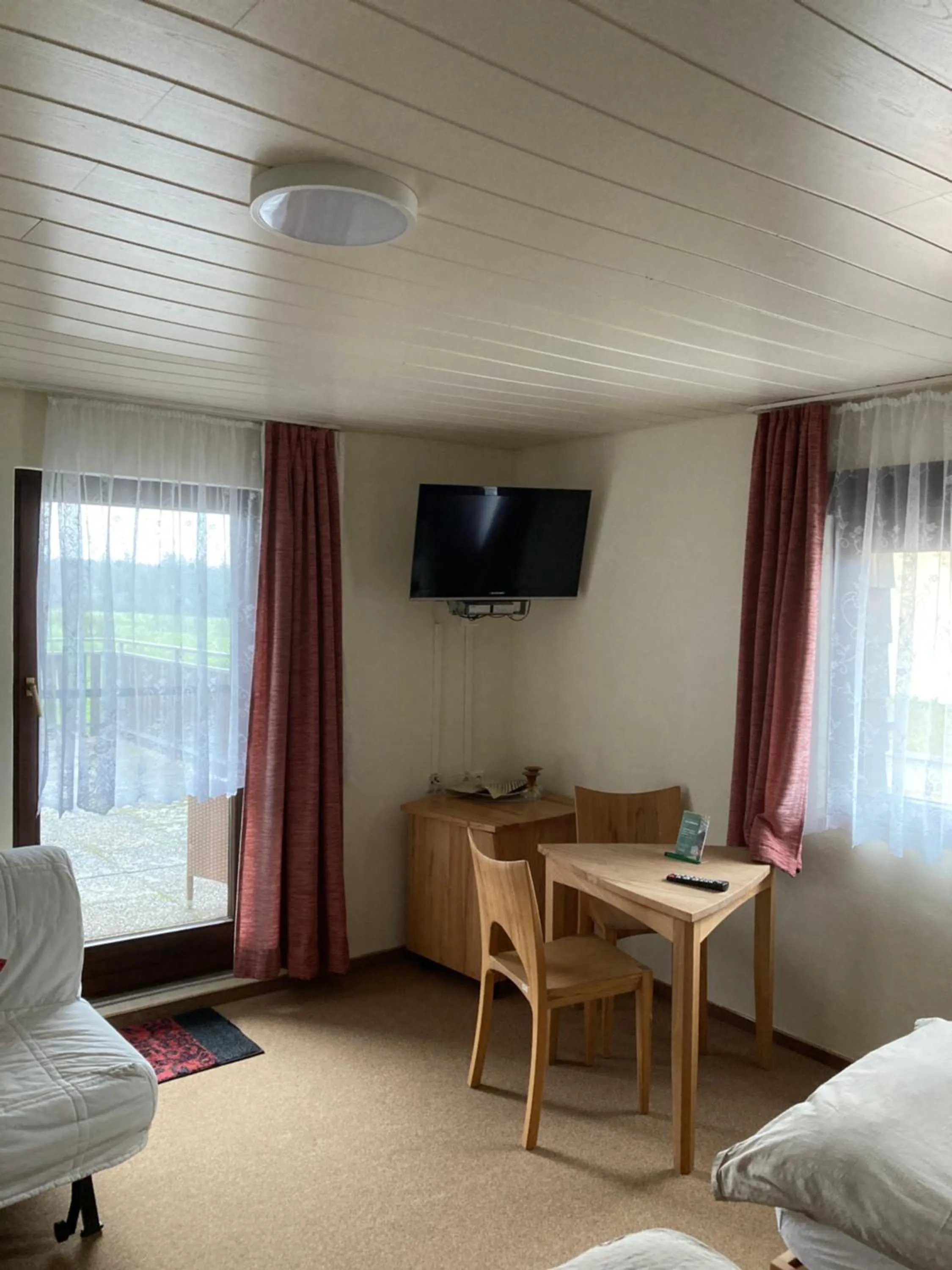 Hotel-Pension-Waldblick