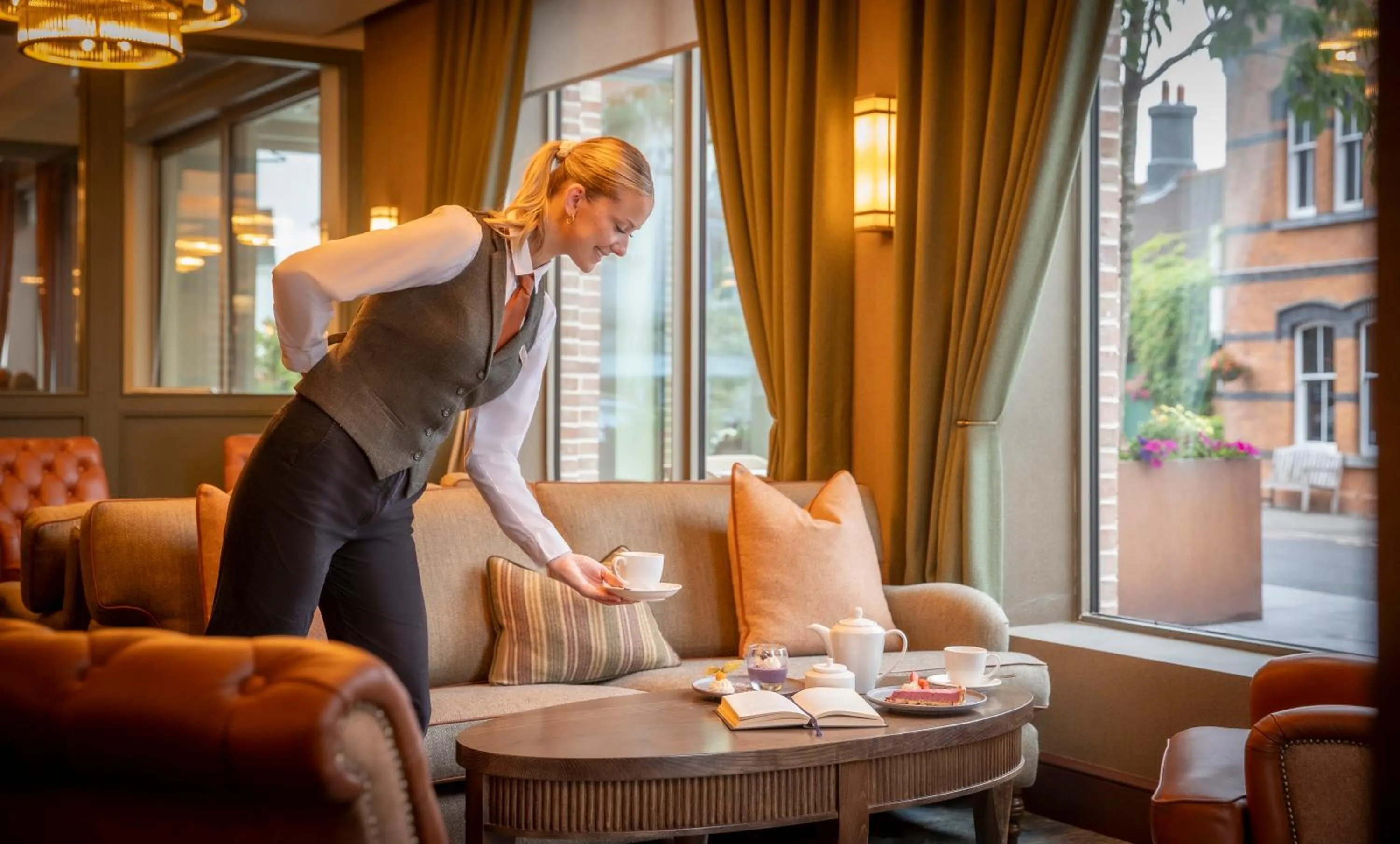 Lounge or bar in Clifden Station House Hotel