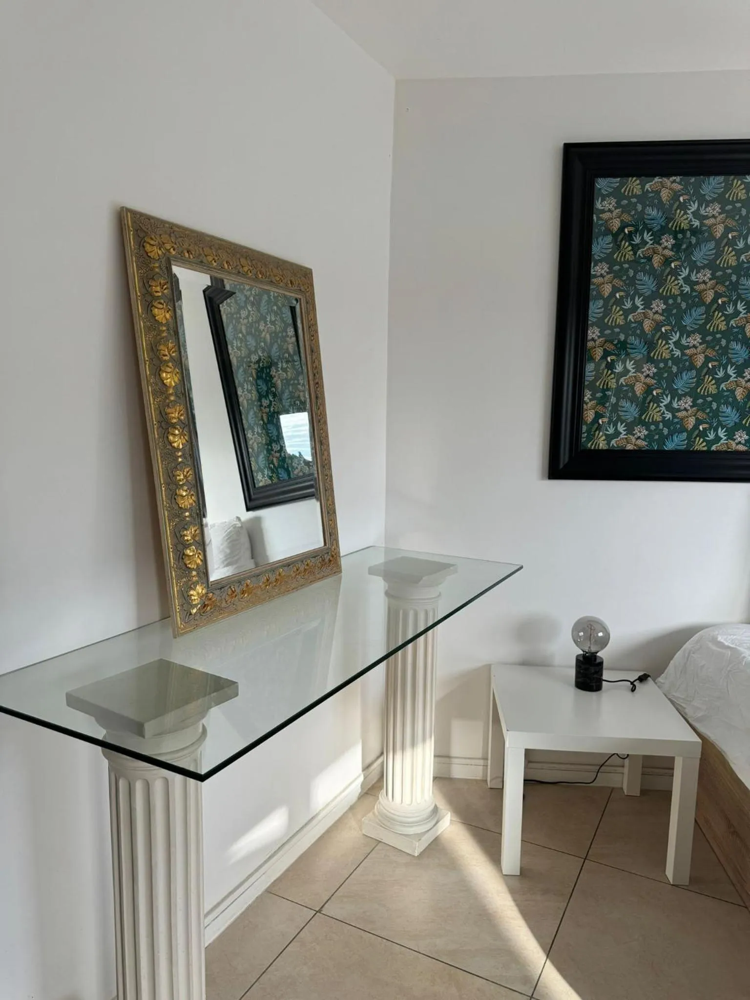 Bedroom in Appart' Hôtel Fauriel Saint-Etienne Parking privé balcon wifi