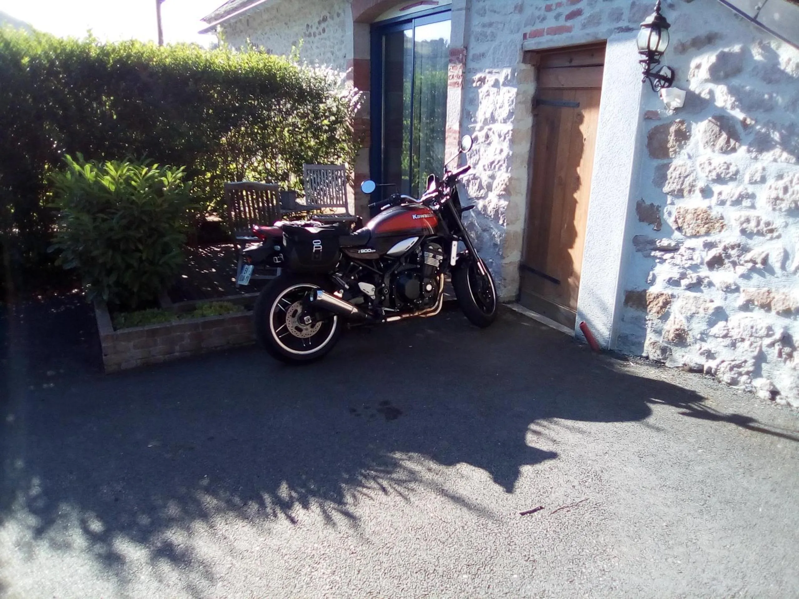 group of guests in Le Relais des Capucines