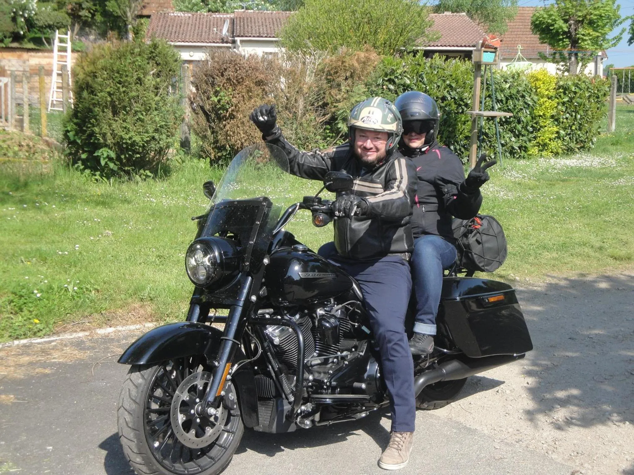 People in Le Relais des Capucines