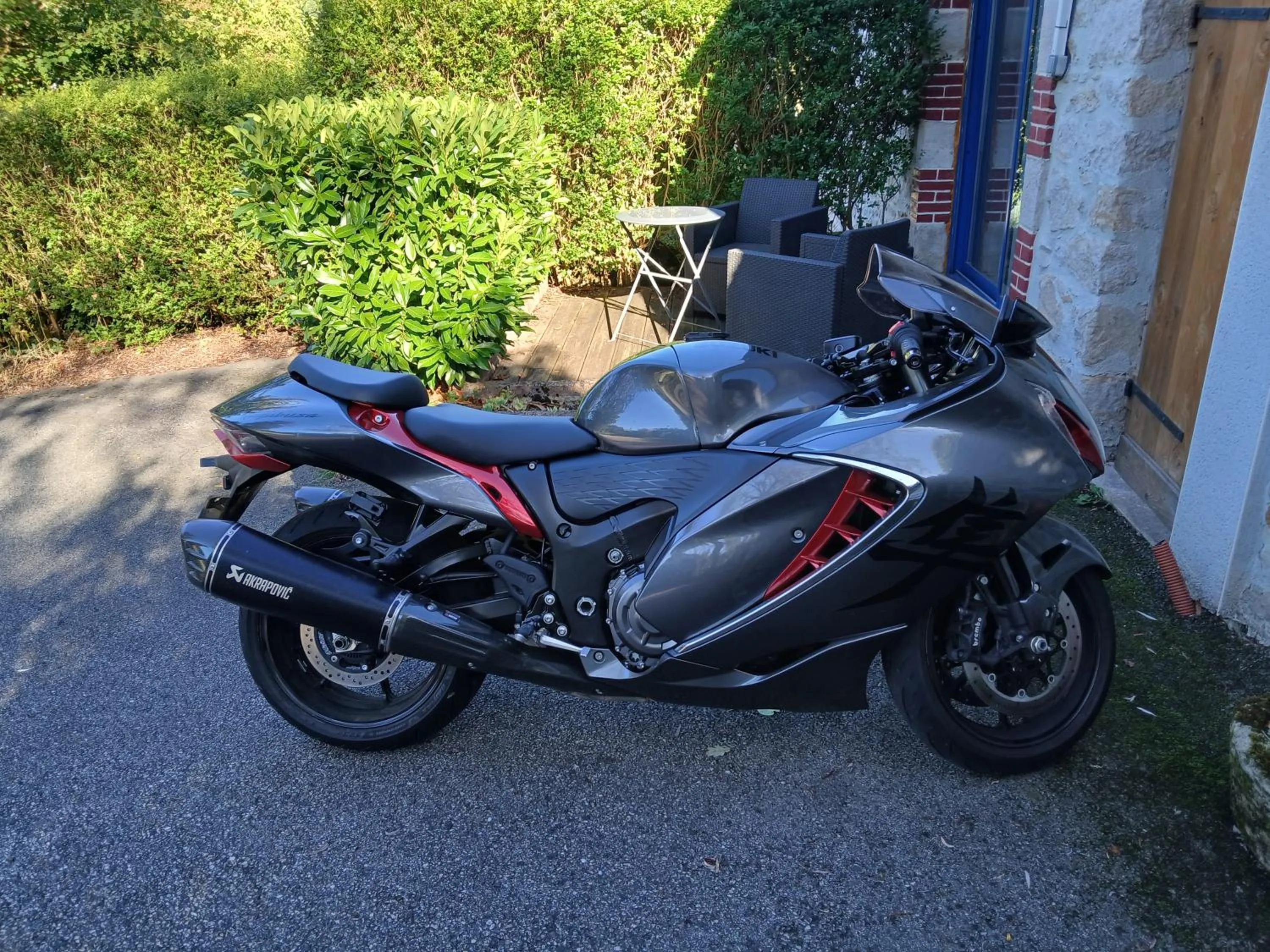 People in Le Relais des Capucines