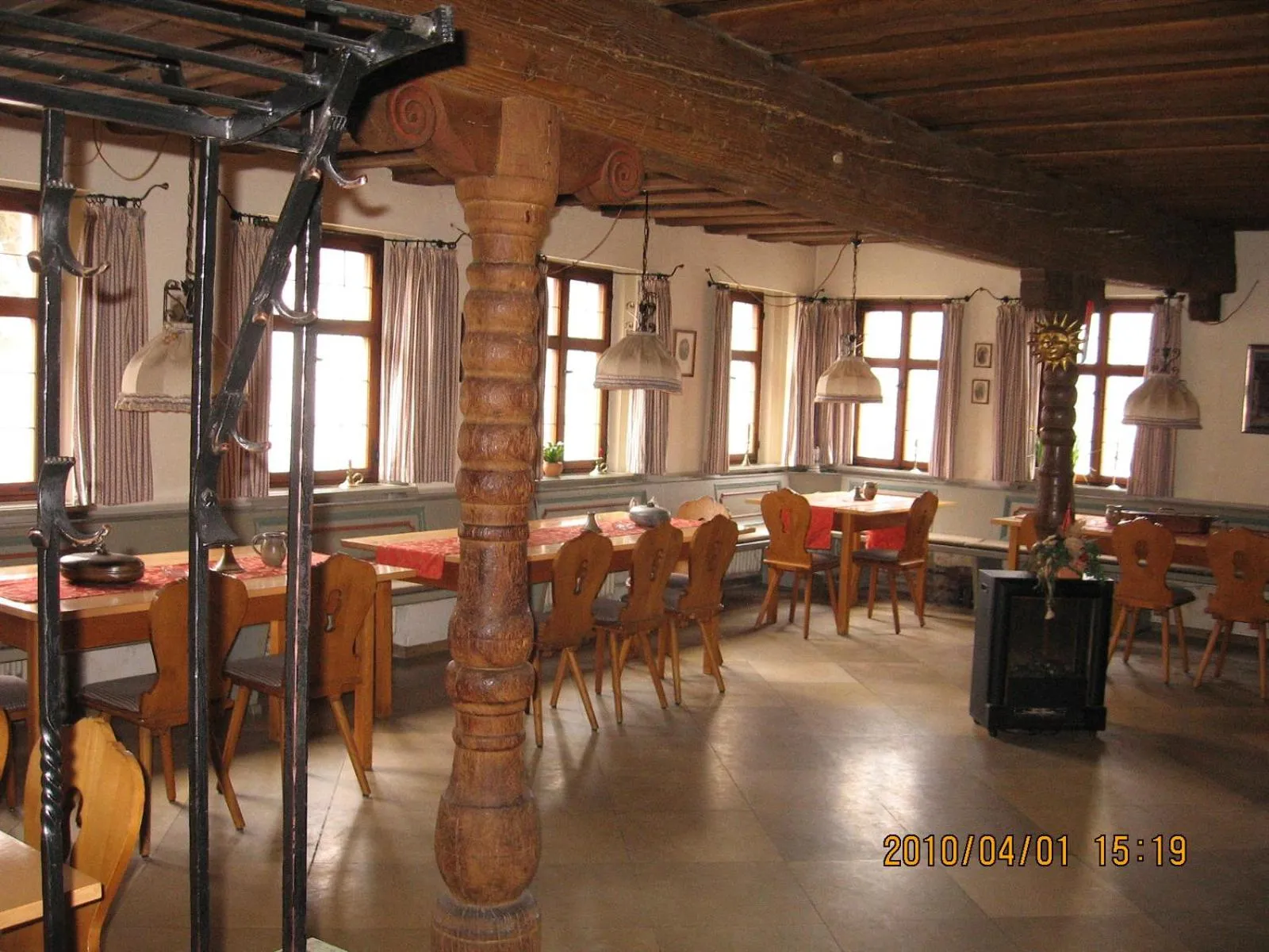 Restaurant/places to eat in Alte Poststation Goldener Hirsch