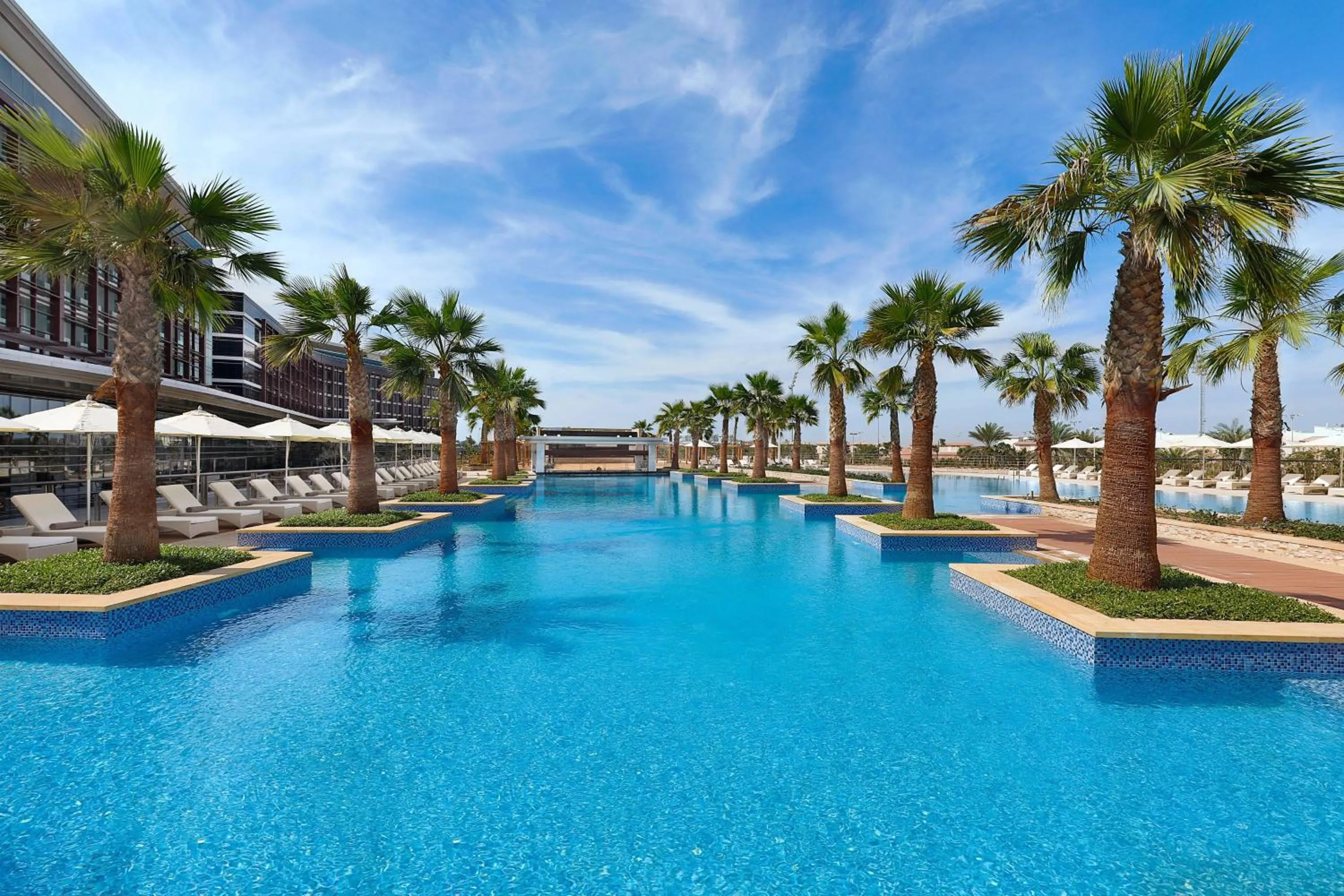 Swimming pool in Marriott Hotel Al Forsan, Abu Dhabi