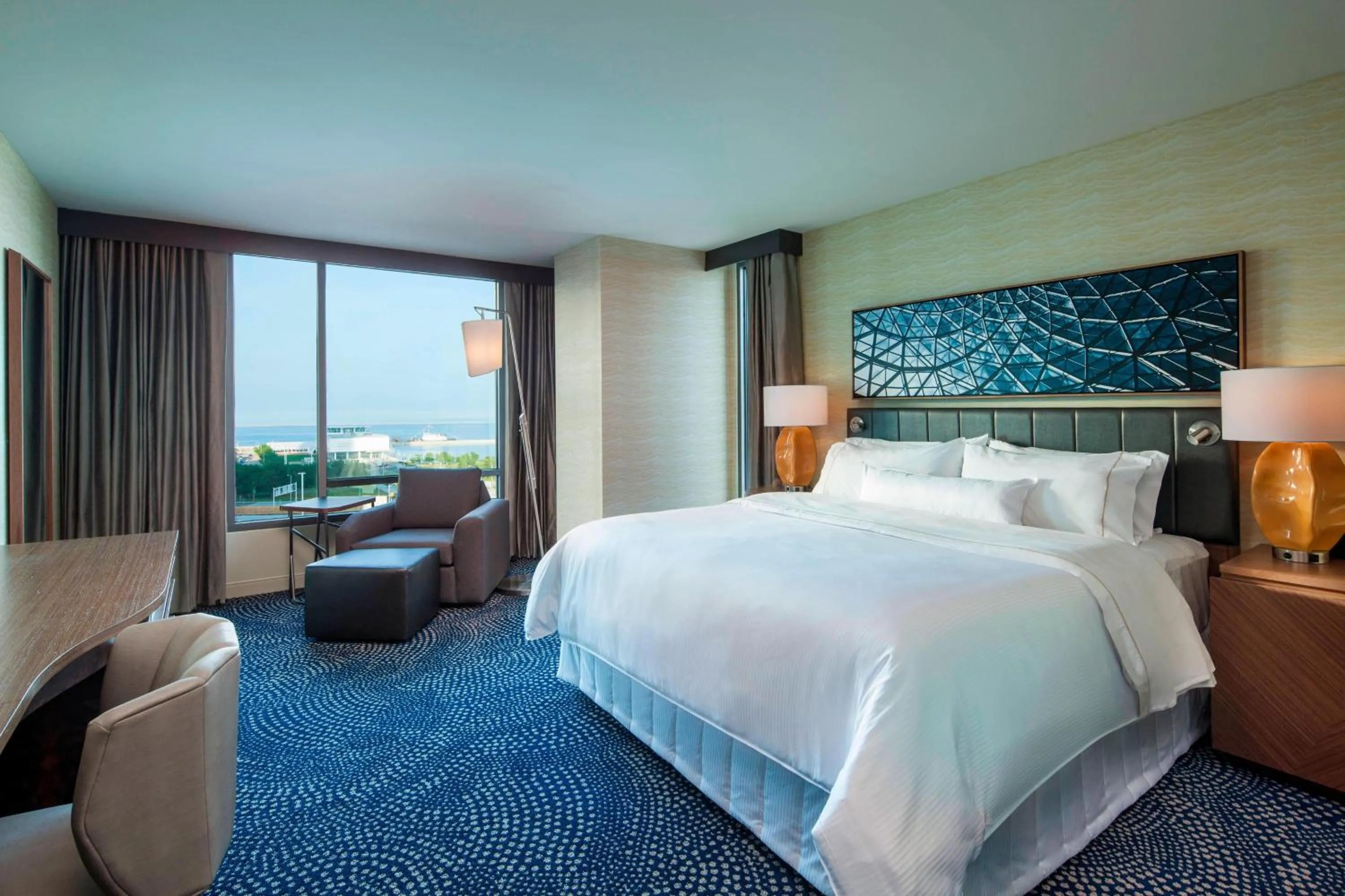 Bedroom, Bed in The Westin Milwaukee