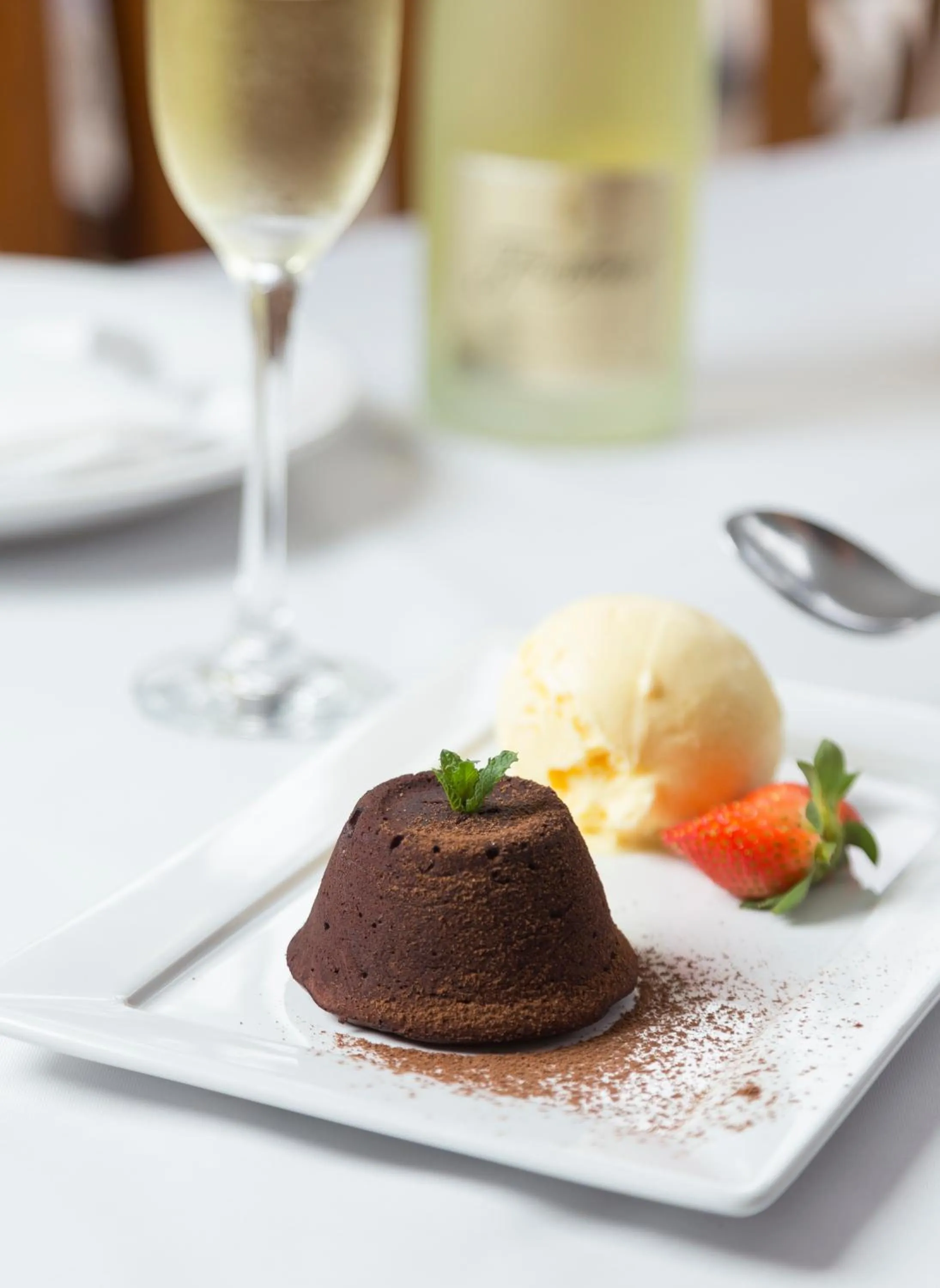 Restaurant/places to eat in Terra dos Diamantes Hotel