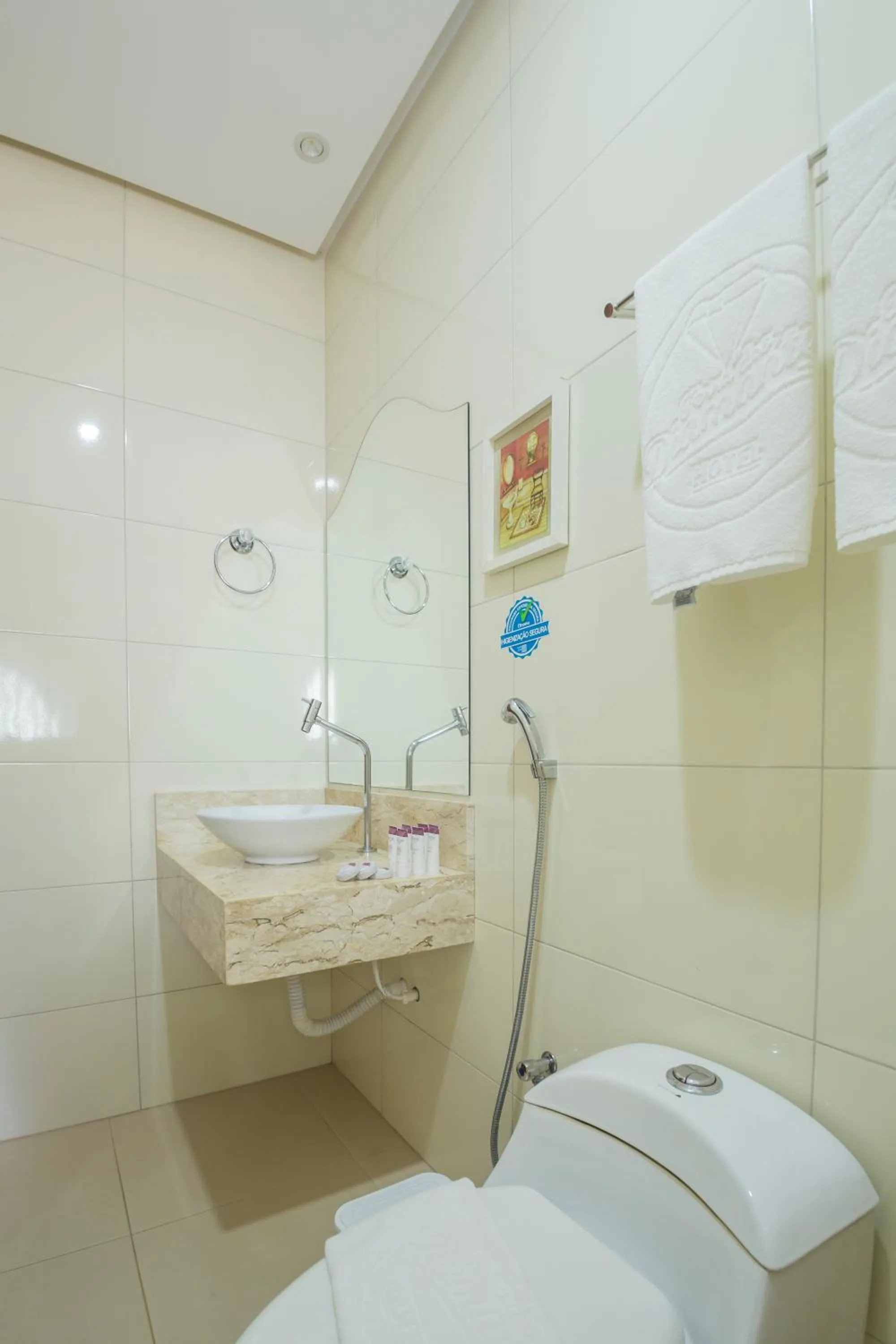Bathroom in Terra dos Diamantes Hotel