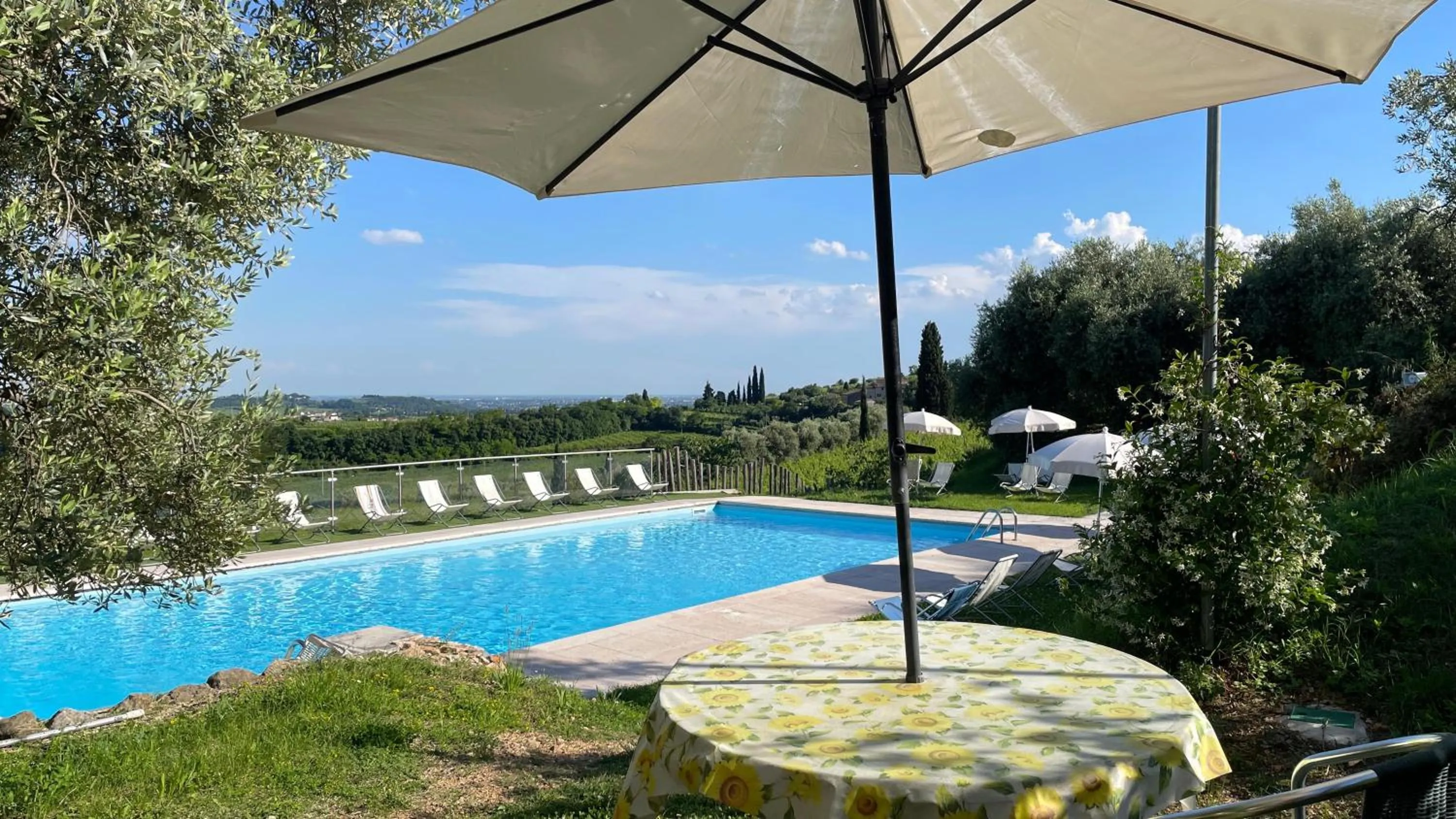 Spring in Costa degli Ulivi