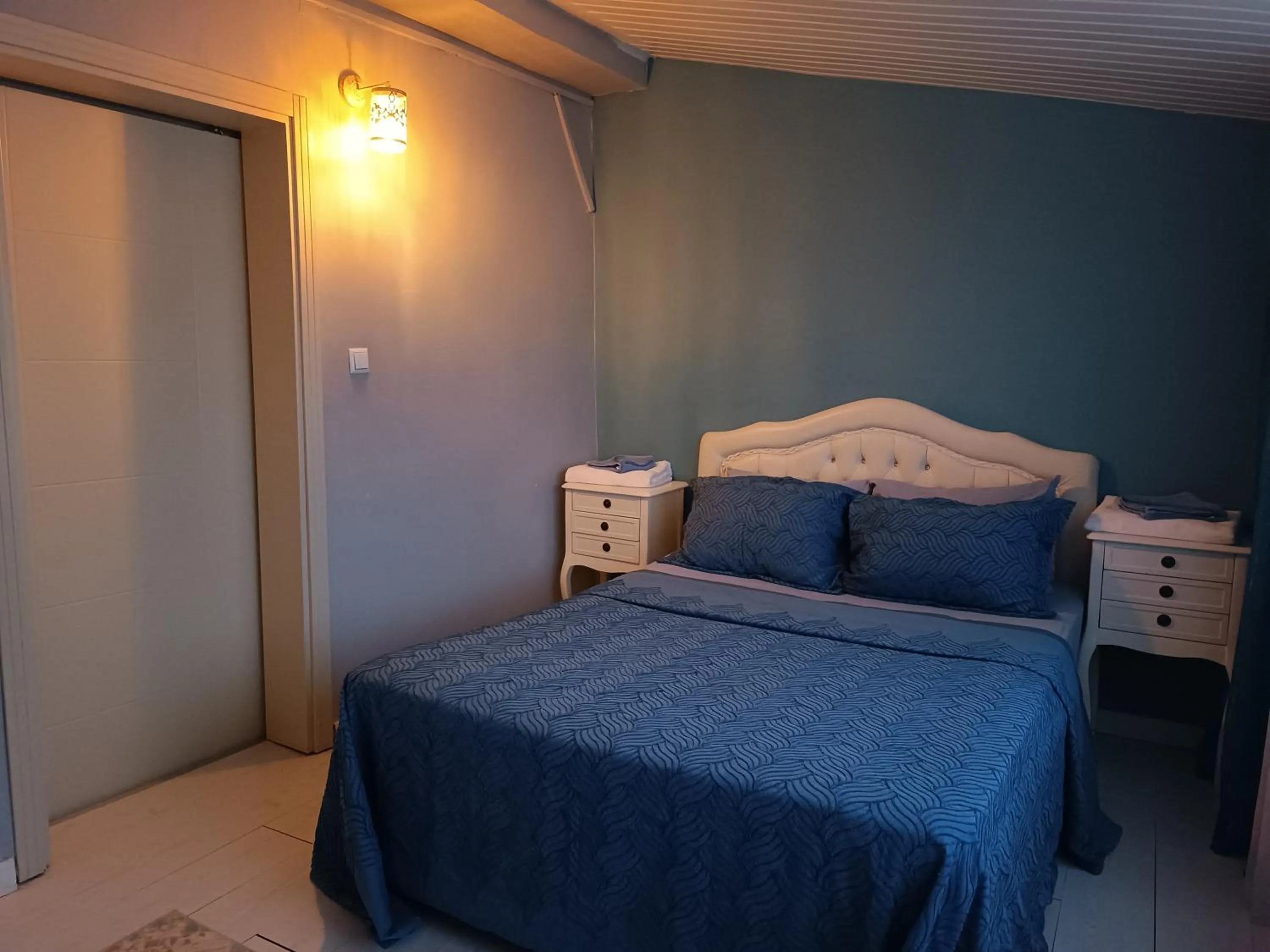 Bed in Samlife Apart