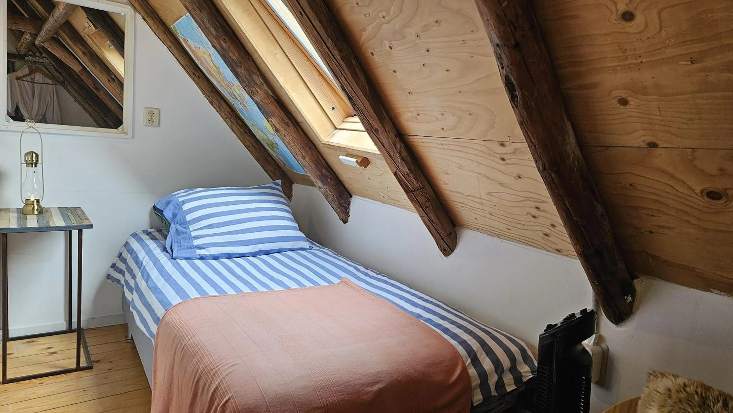 Bed in De Stadsboerderij