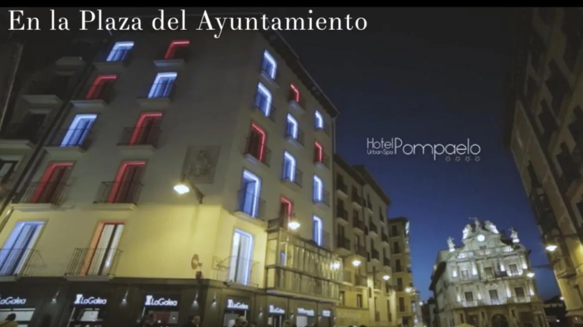 Hotel Pompaelo Plaza del Ayuntamiento & Spa