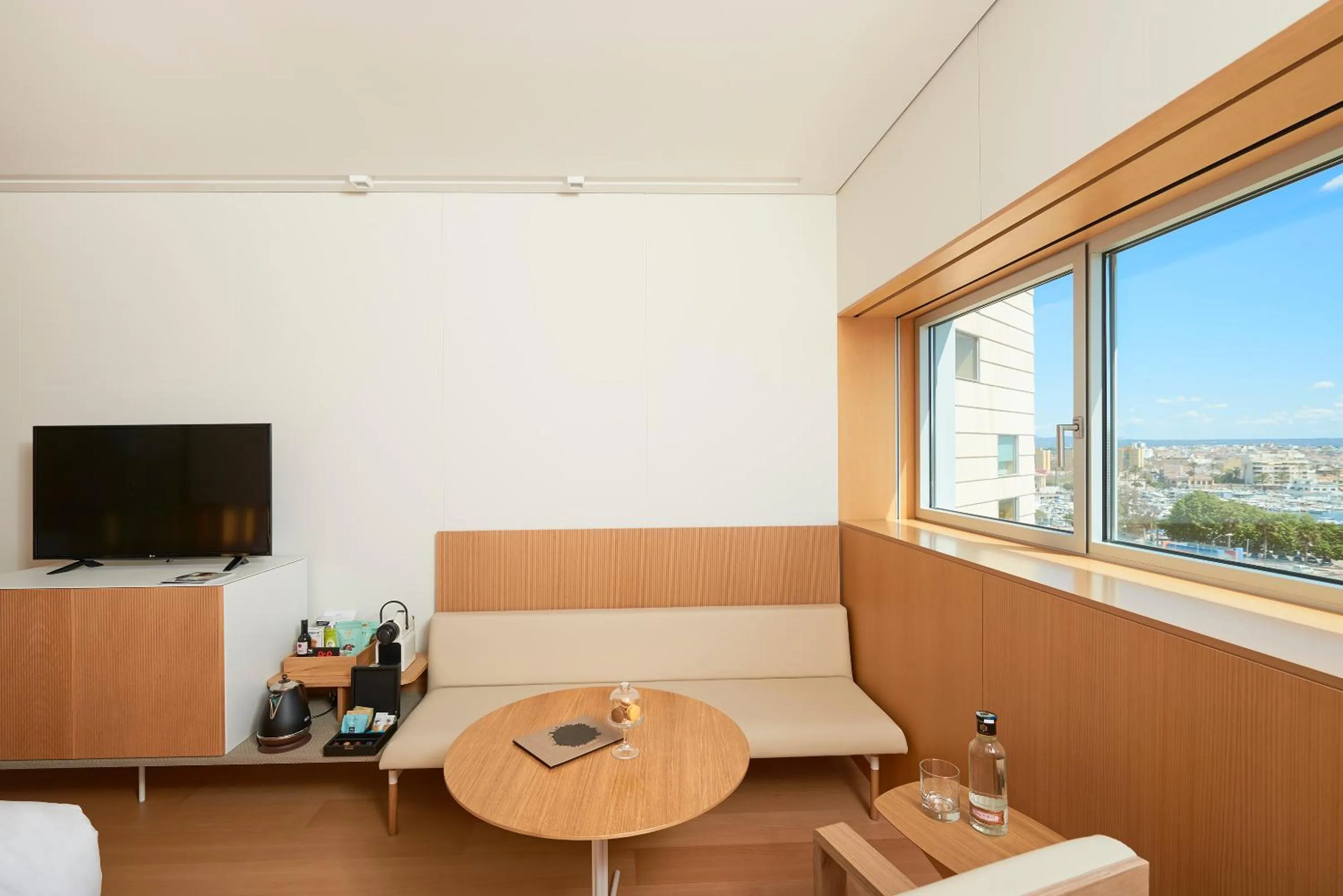 Coffee/tea facilities in Melia Palma Bay