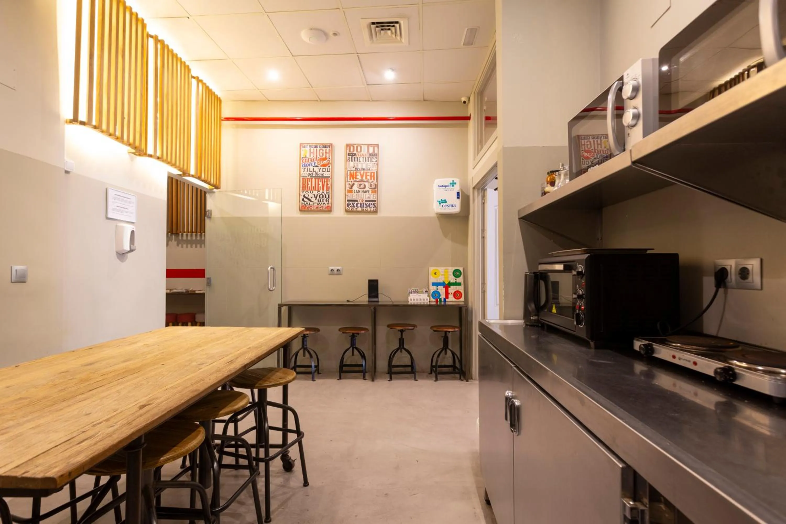 Malaga Stop Hostel AB