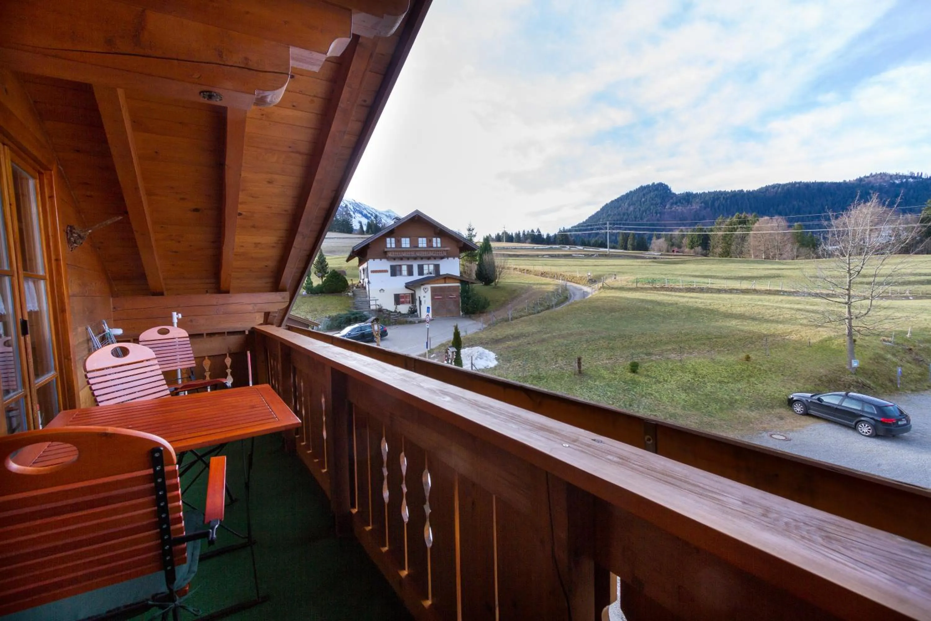 Balcony/Terrace in Ferienwohnungen Alpentraum - Landhaus am Bächle