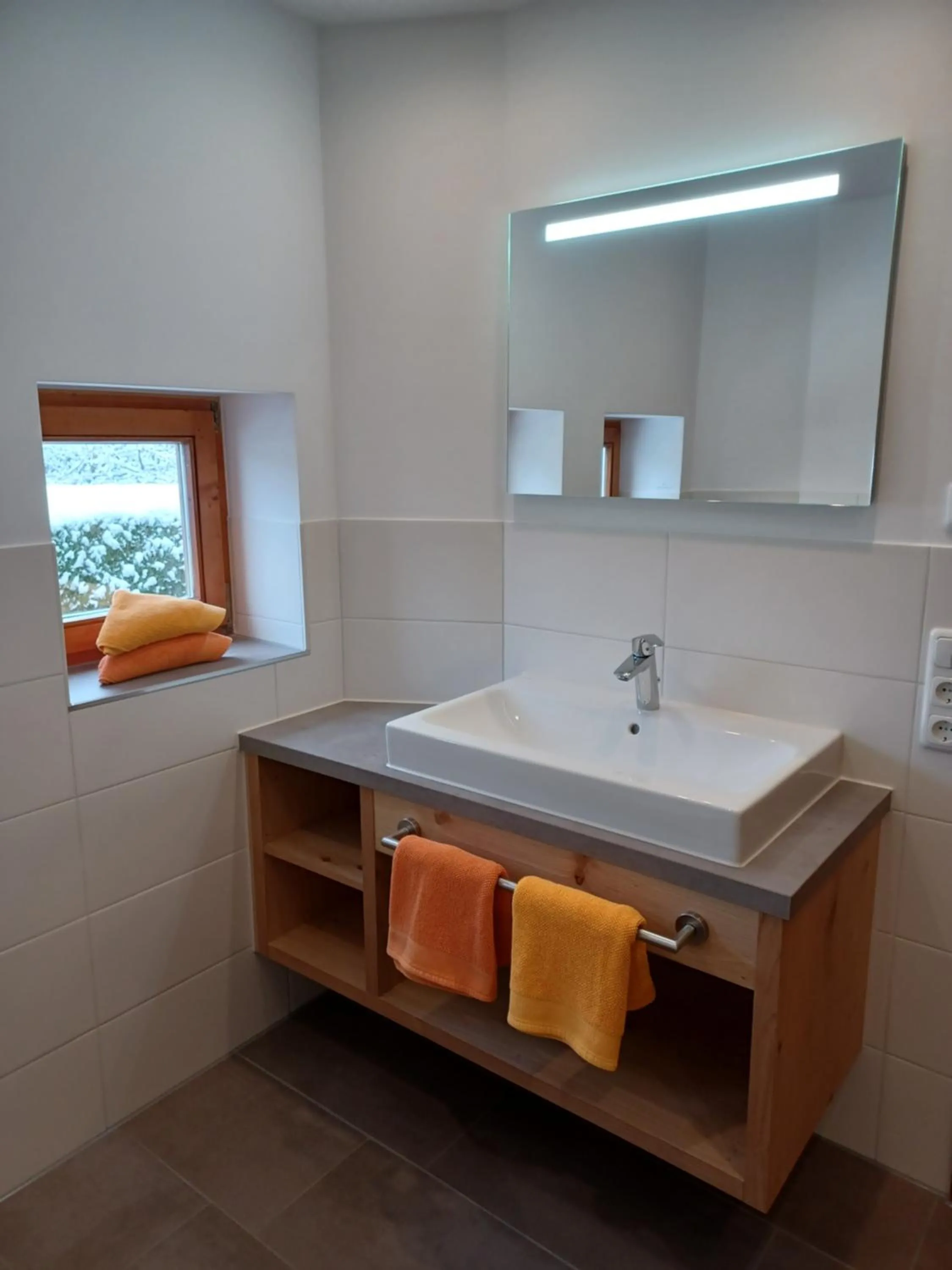 Bathroom in Ferienwohnungen Alpentraum - Landhaus am Bächle