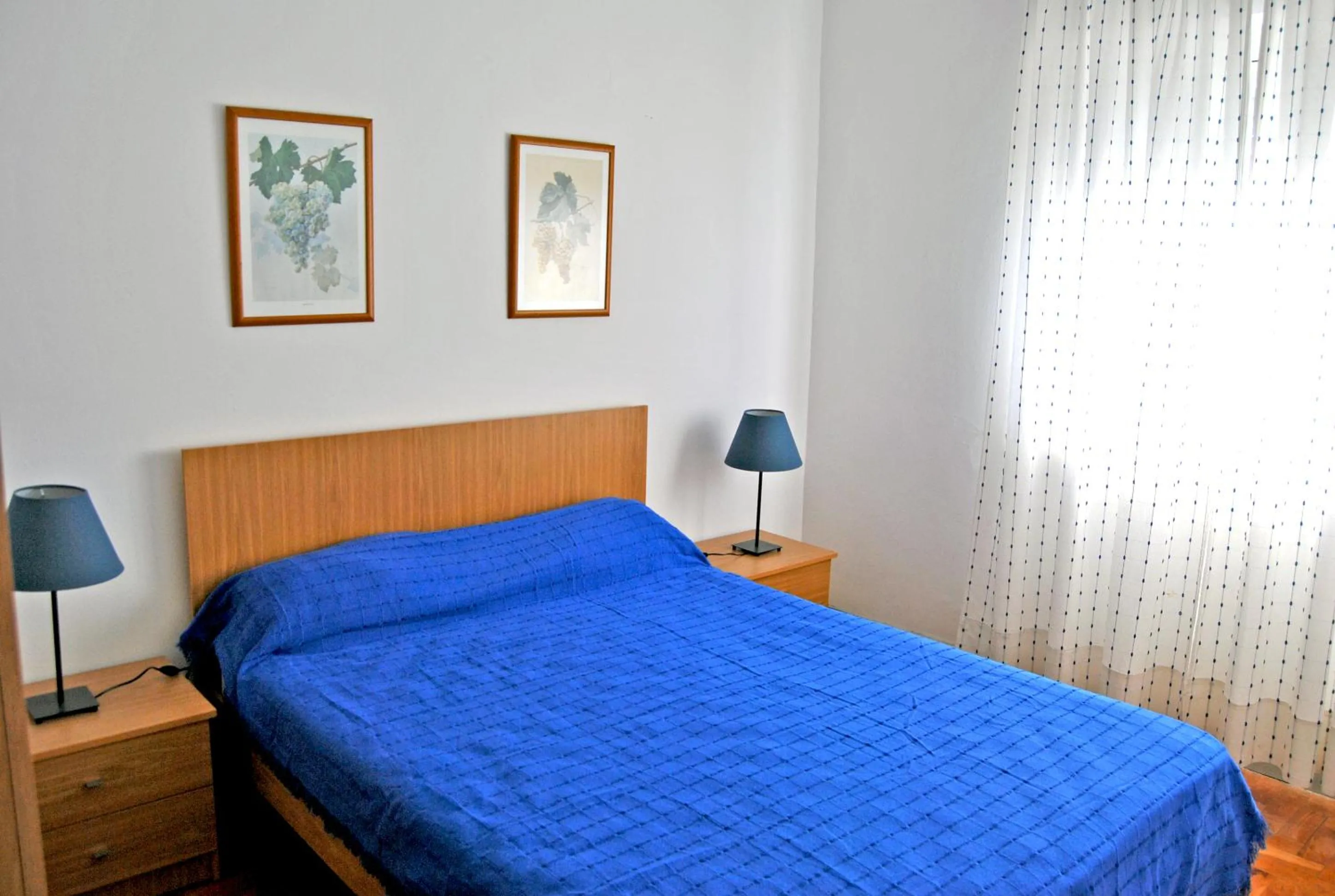 Double Room with Private Bathroom - single occupancy in Tagus Host - 40308AL- 44211AL
