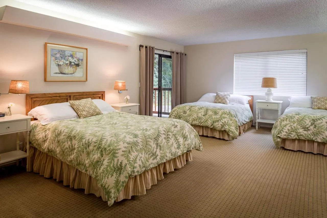Suite with Balcony in Trinidad Inn