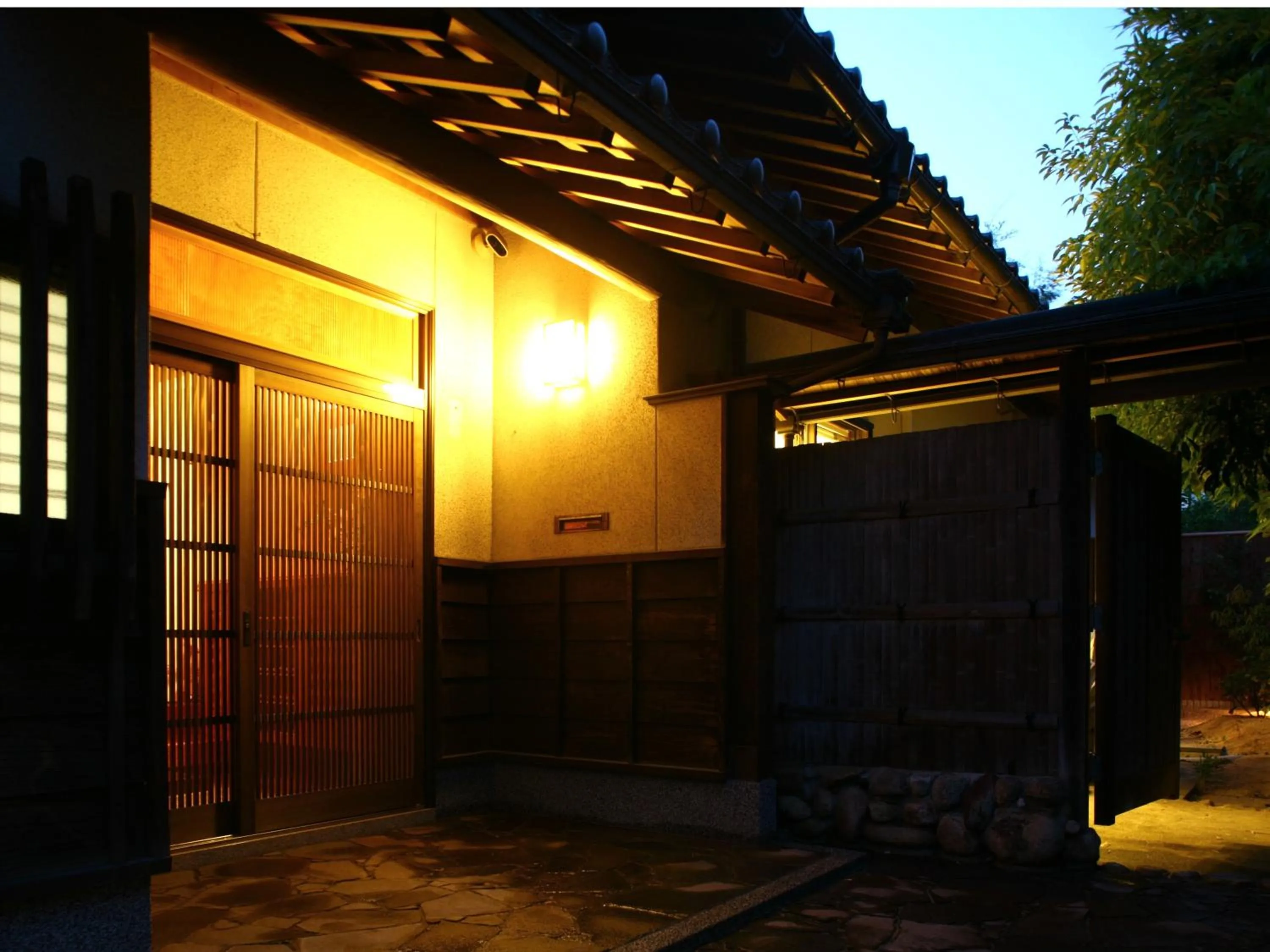 Facade/entrance in 縁の宿 北堀