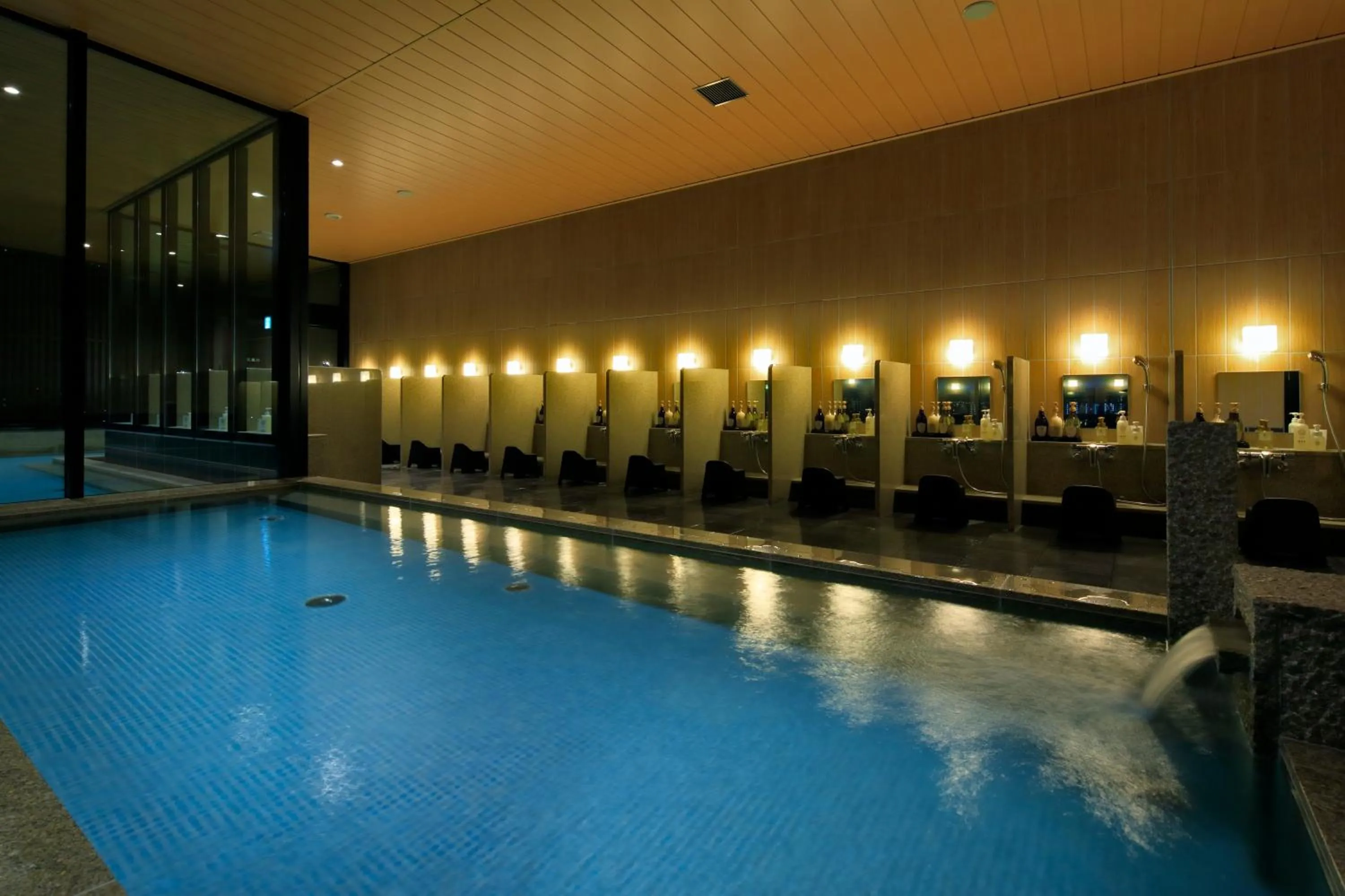 Public Bath in THE SINGULARI HOTEL & SKYSPA at UNIVERSAL STUDIOS JAPAN