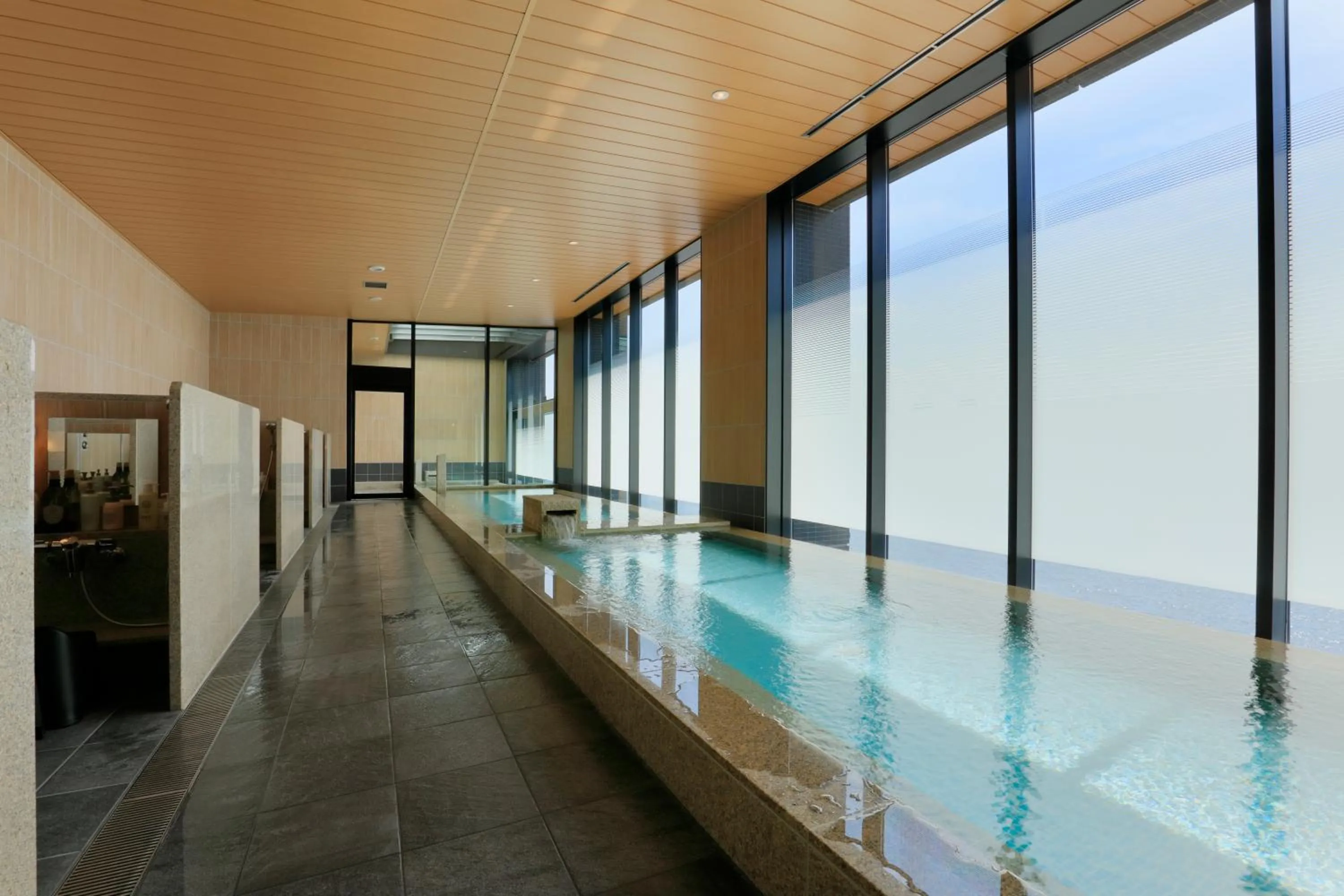 Public Bath in THE SINGULARI HOTEL & SKYSPA at UNIVERSAL STUDIOS JAPAN