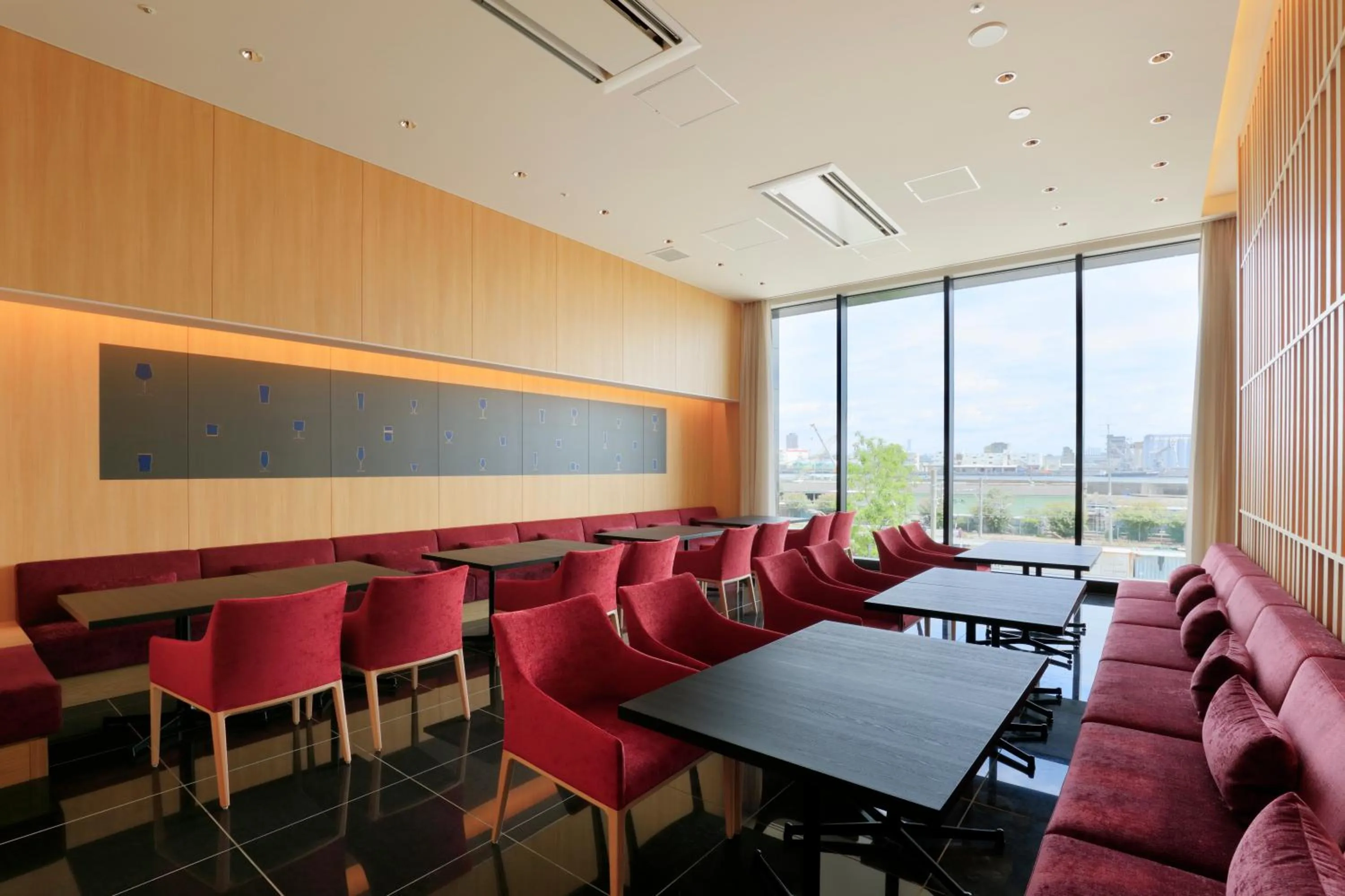 Restaurant/places to eat in THE SINGULARI HOTEL & SKYSPA at UNIVERSAL STUDIOS JAPAN