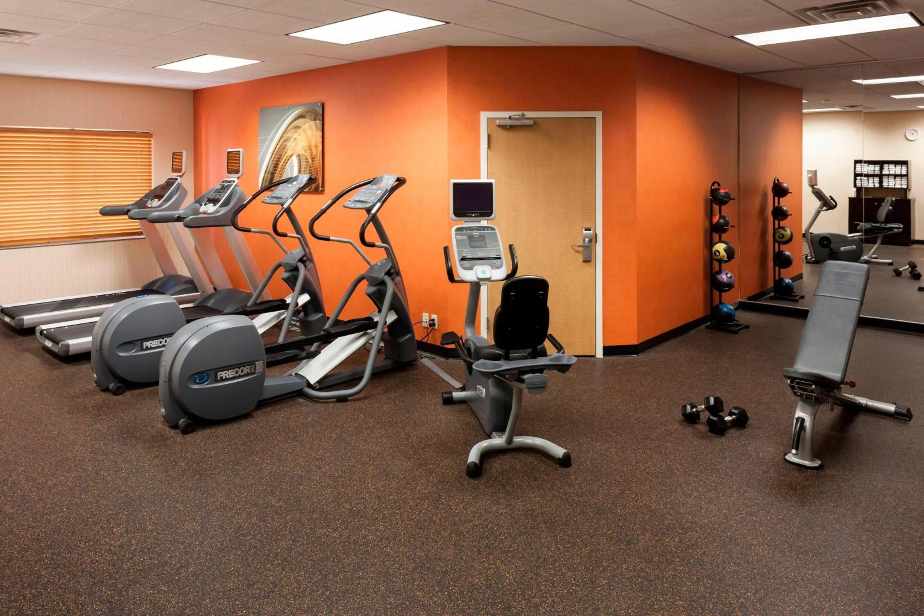 Fitness centre/facilities in Courtyard by Marriott Phoenix West/Avondale